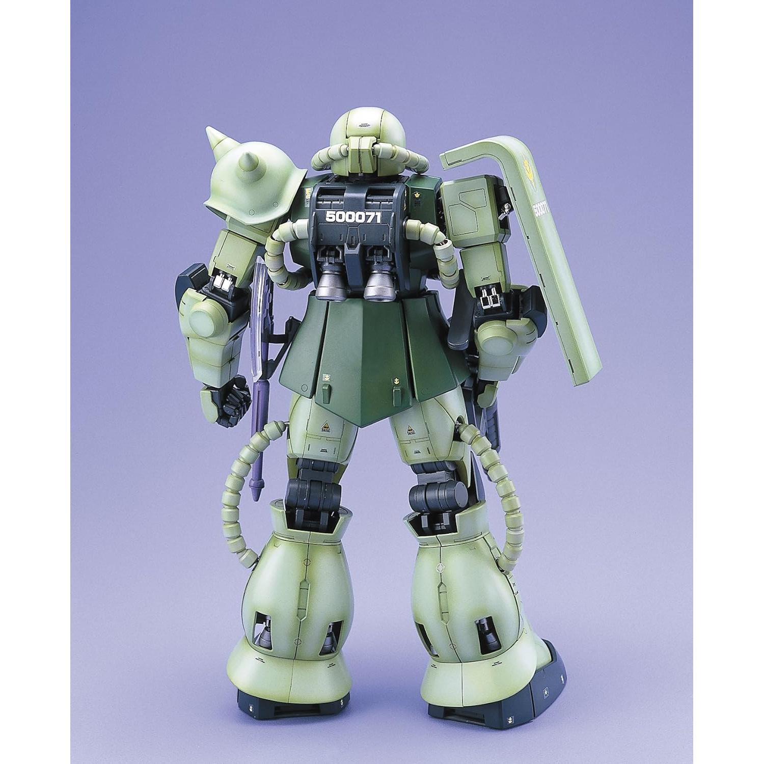 Bandai MS-06F Zaku II Perfect Grade 1:60 Modelo a Escala