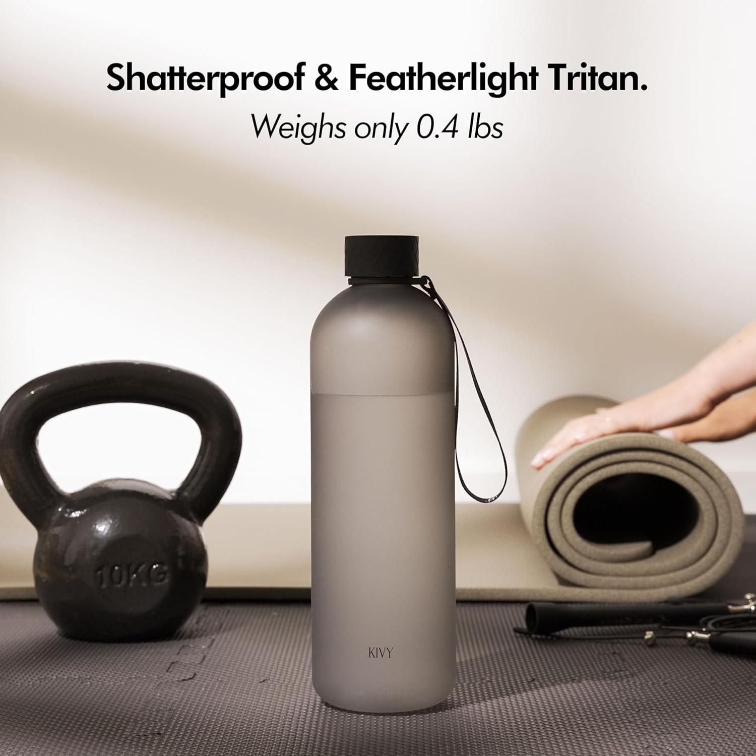 Botella de Agua KIVY 1.5L Ligera y a Prueba de Roturas