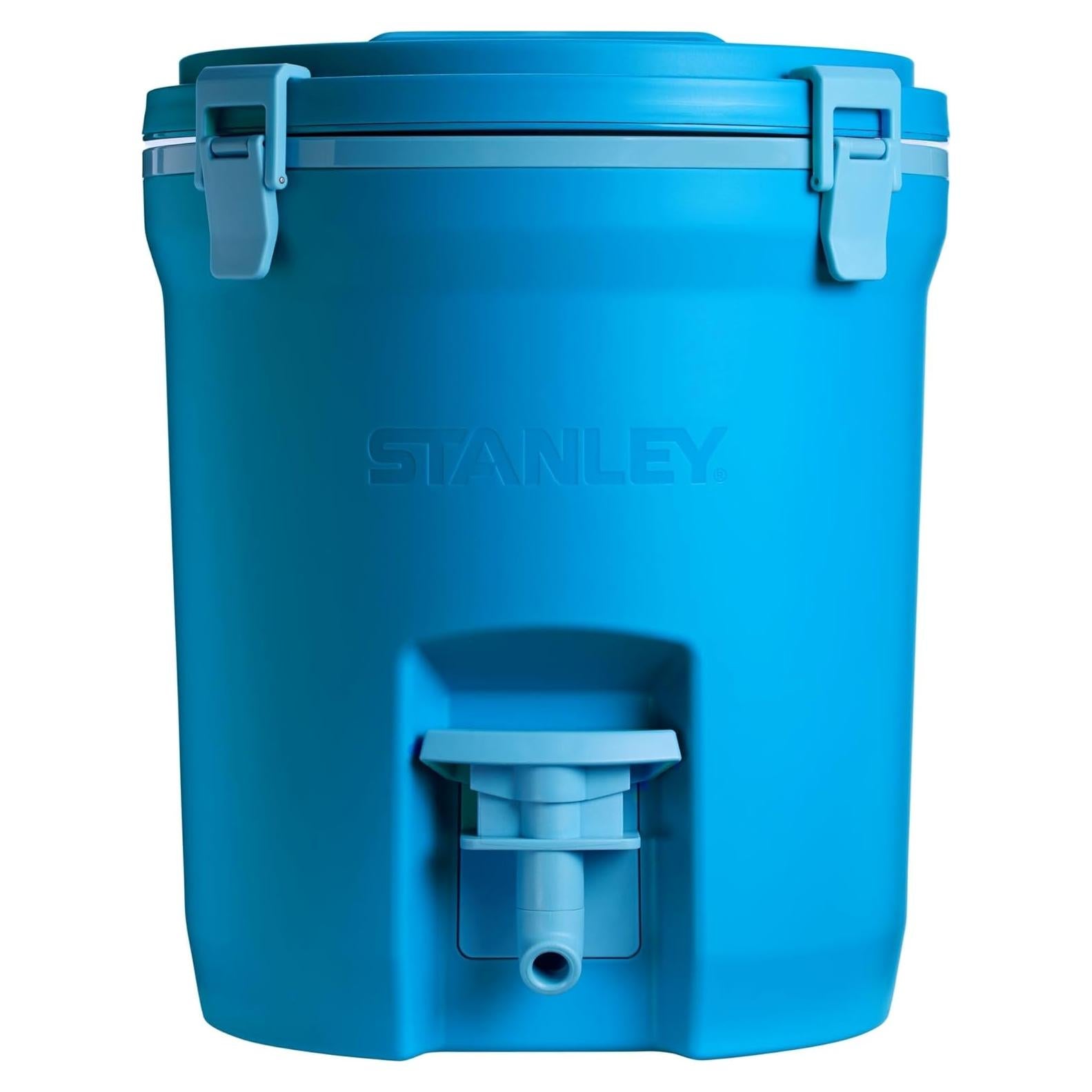 Jarra de Agua STANLEY Aventura 7.57L Azul con Grifo