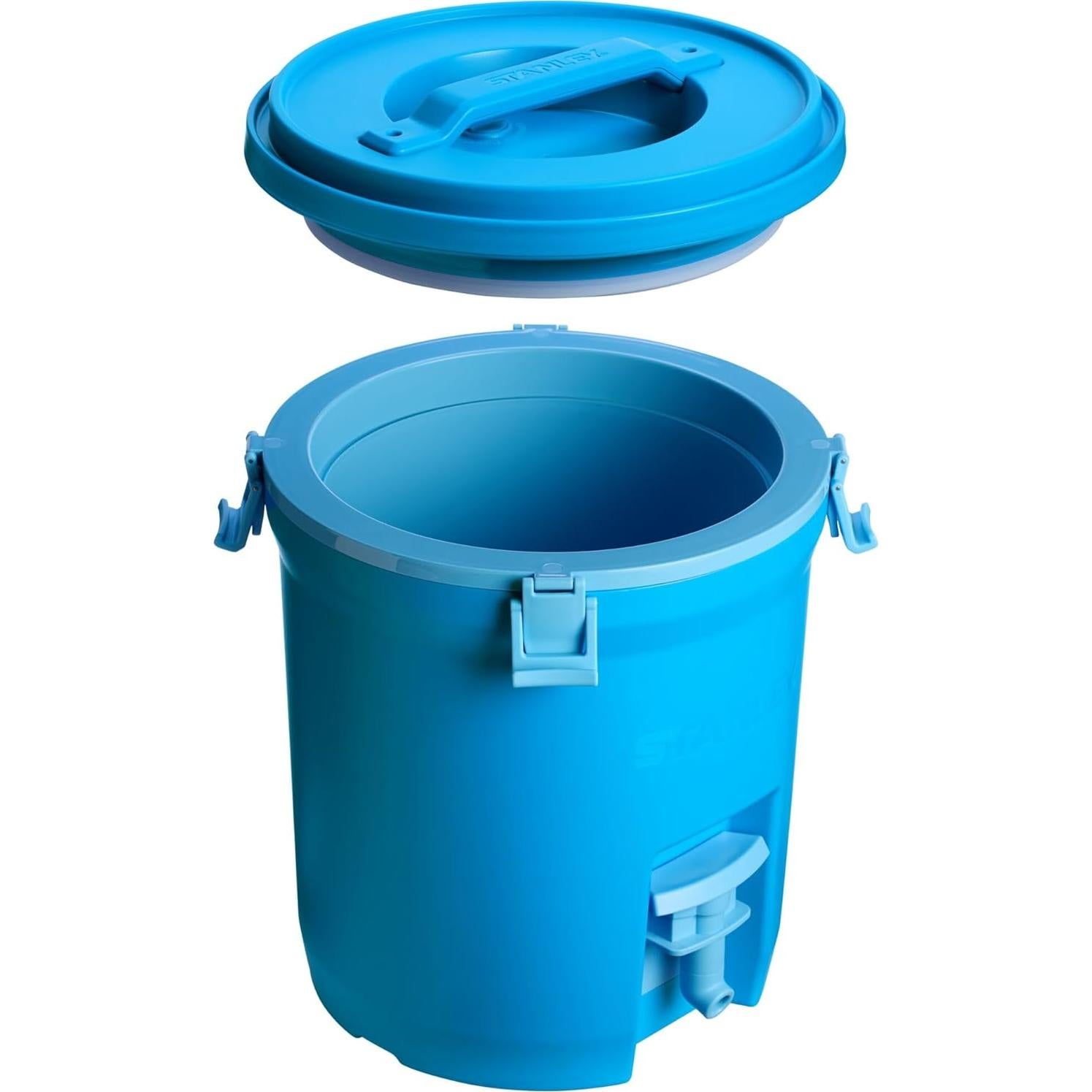 Jarra de Agua STANLEY Aventura 7.57L Azul con Grifo