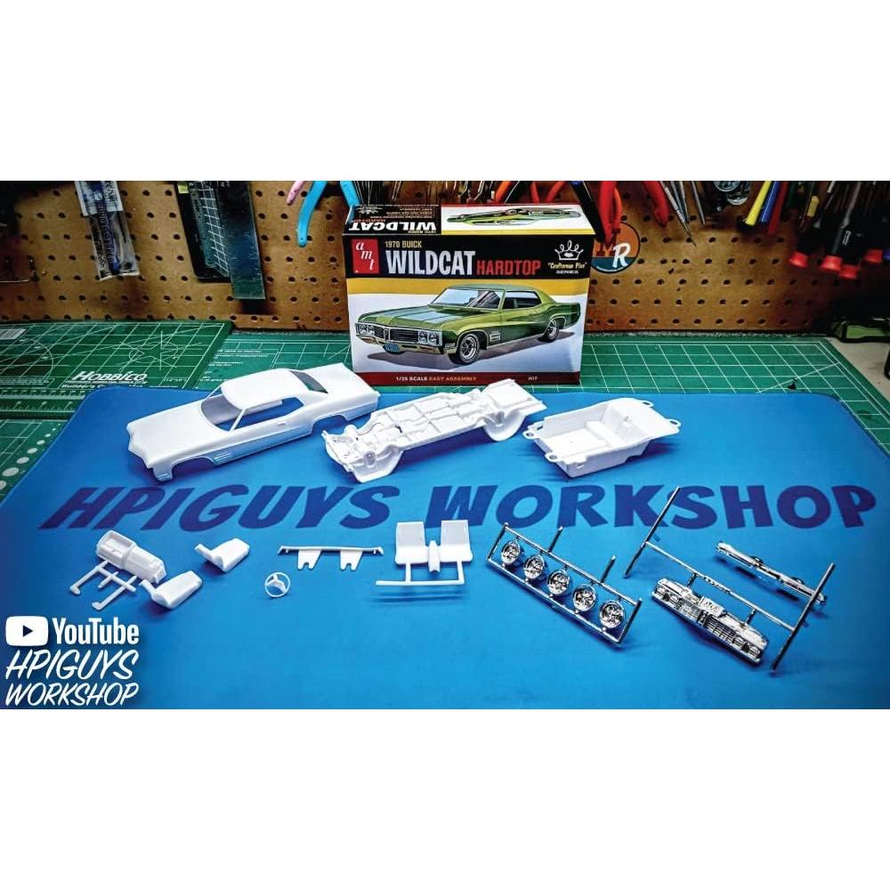 Kit de Modelo AMT Buick Wildcat 1970 Escala 1:25