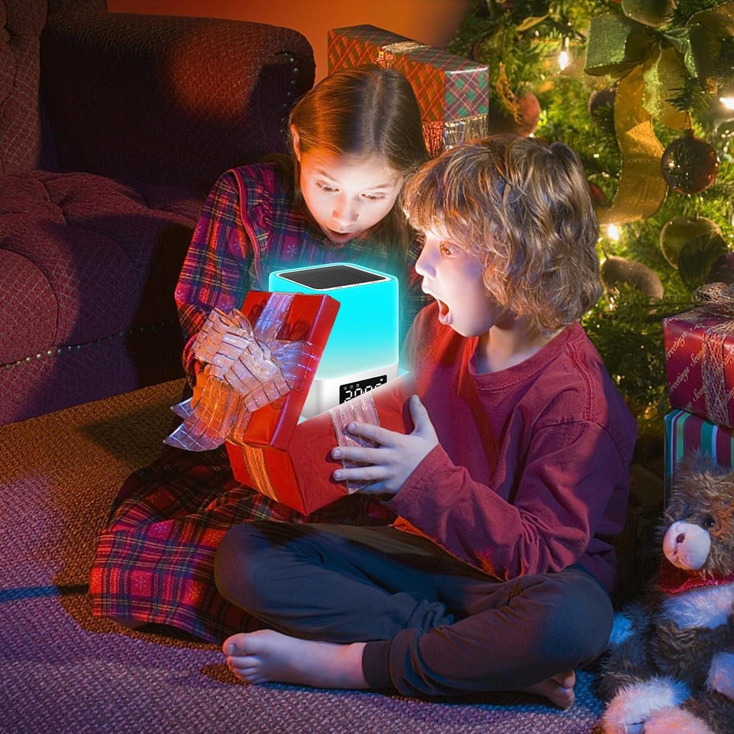 Altavoz Bluetooth Ebhako W10 con Luz Nocturna y Reloj Despertador