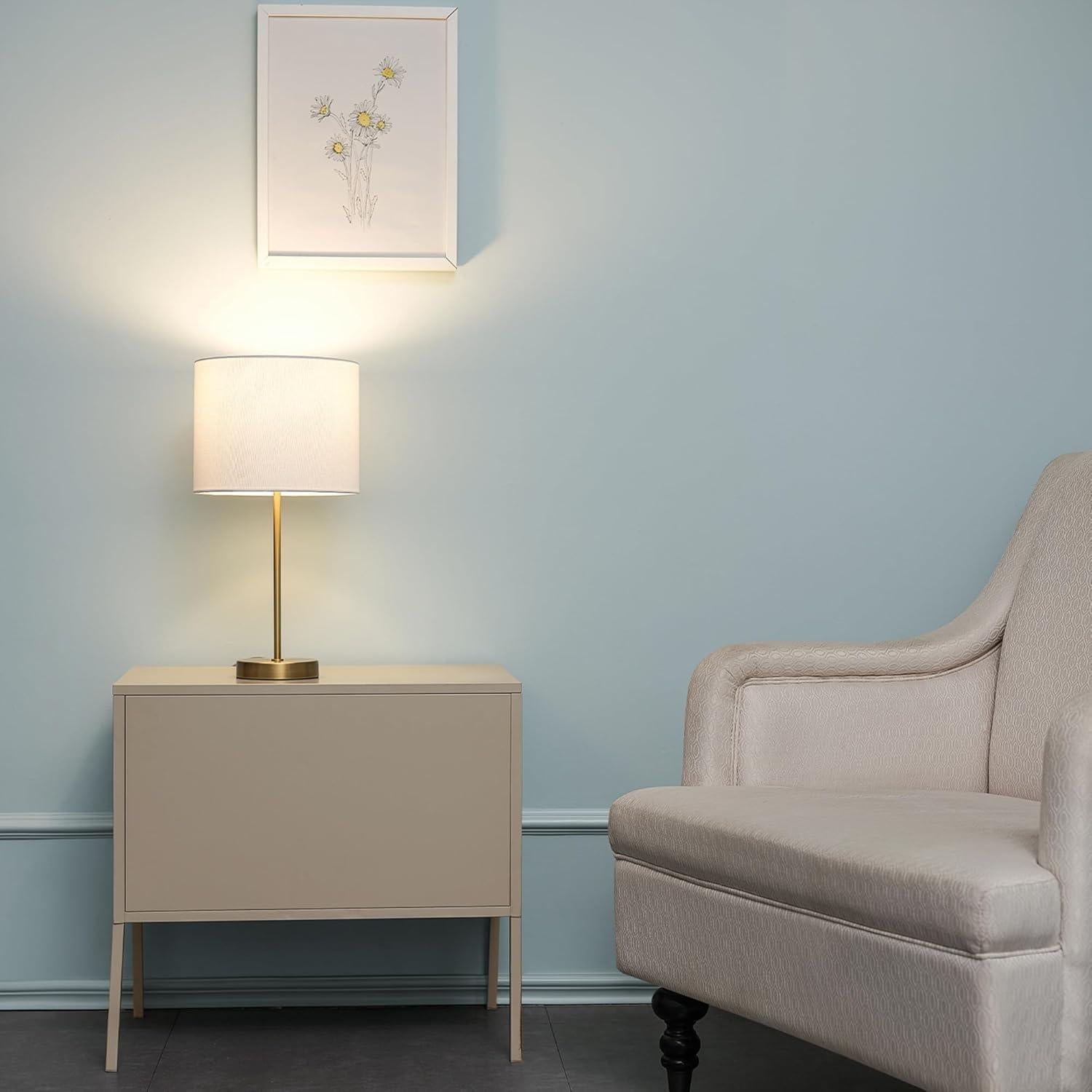 Lámpara de Mesa GLOBE Electric Versa 48.26 cm Oro Mate