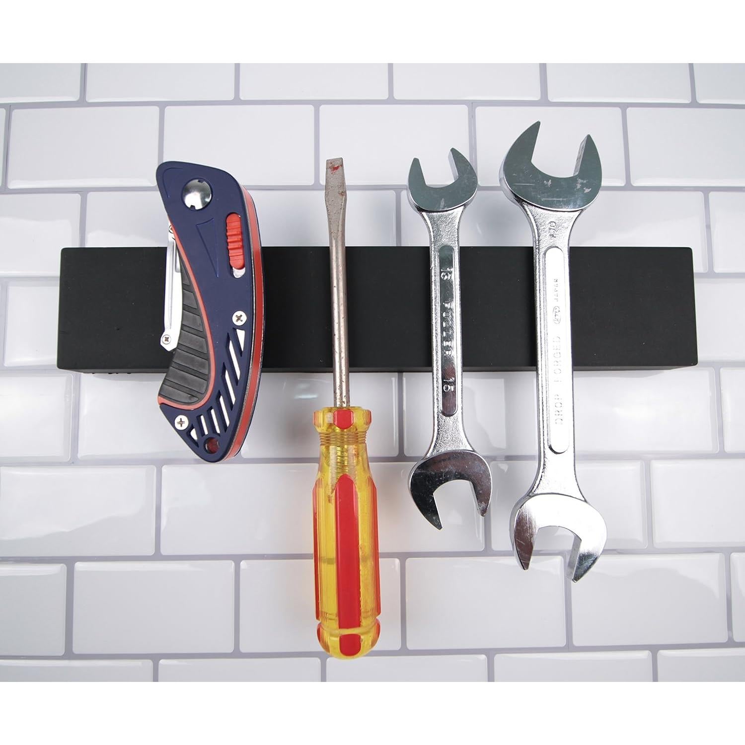 Barra Magnética para Cuchillos RSVP Internacional 25.4 cm Silicona Negra