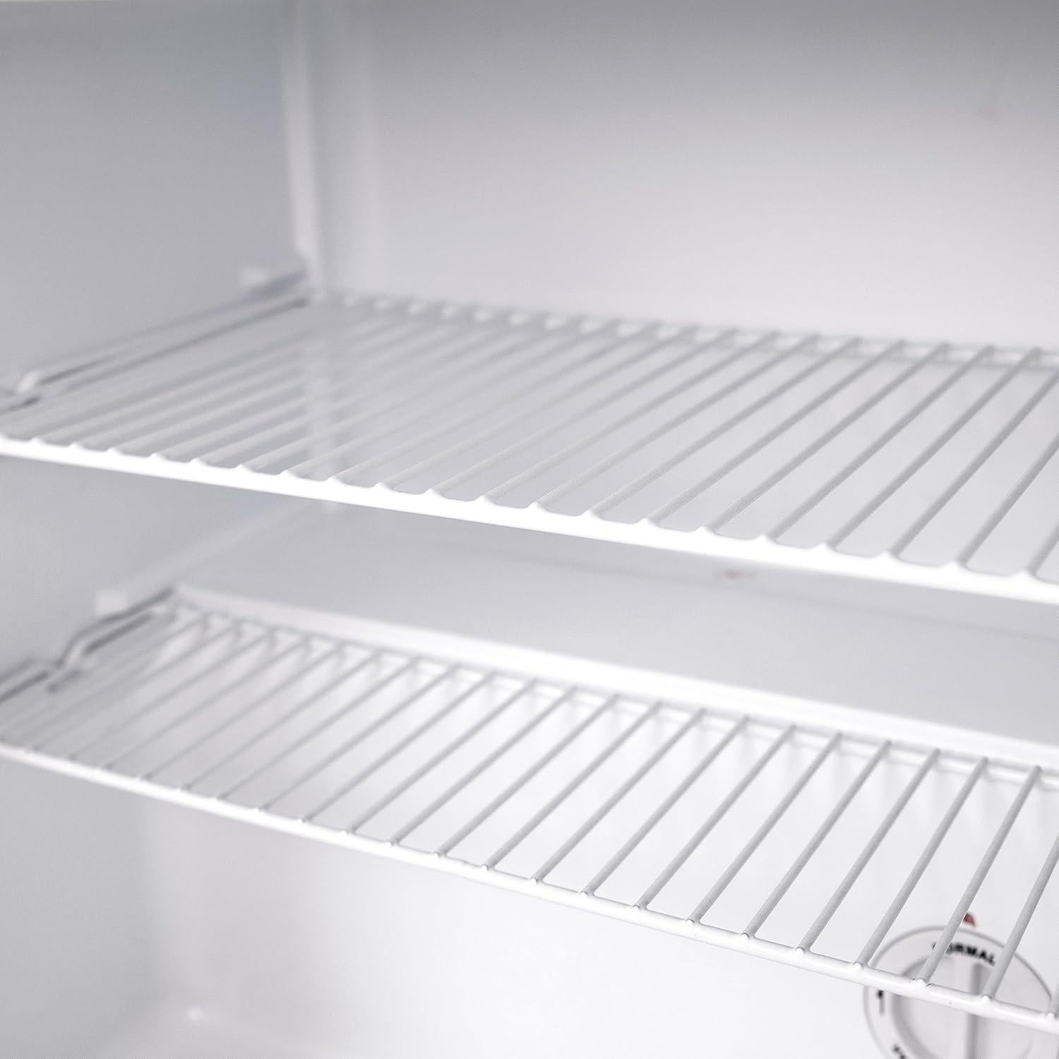 Refrigerador Compacto West Bend 1.7 Pies³ Metálico Energy Star