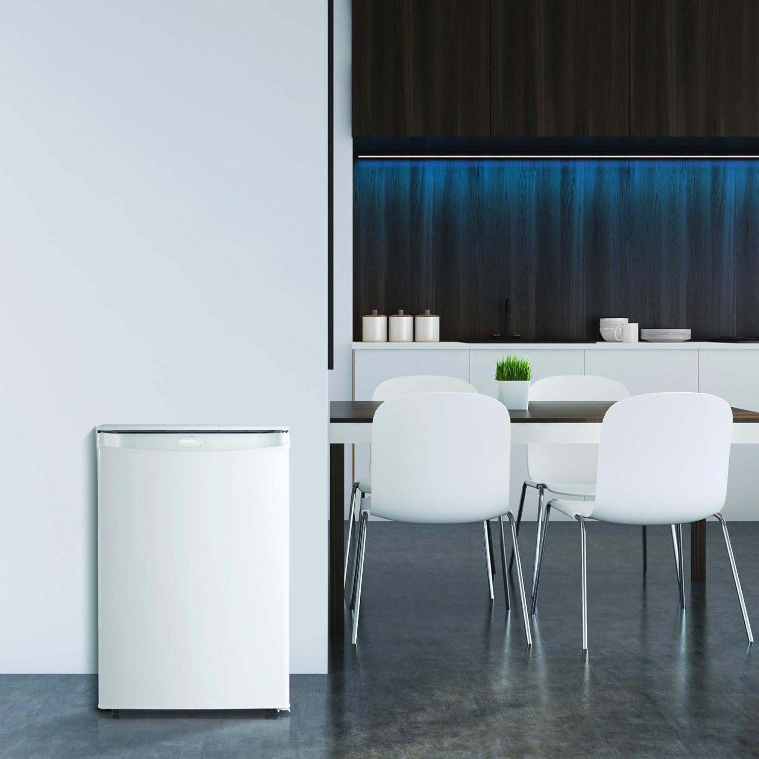 Mini Nevera Compacta Danby Designer 73L Blanca E-Star