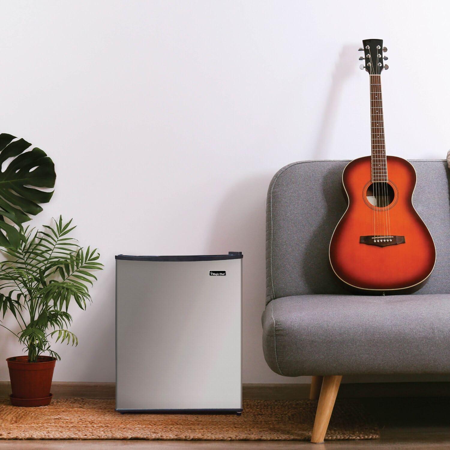 Mini Nevera Magic Chef 68L Acero Inoxidable Sin Congelador