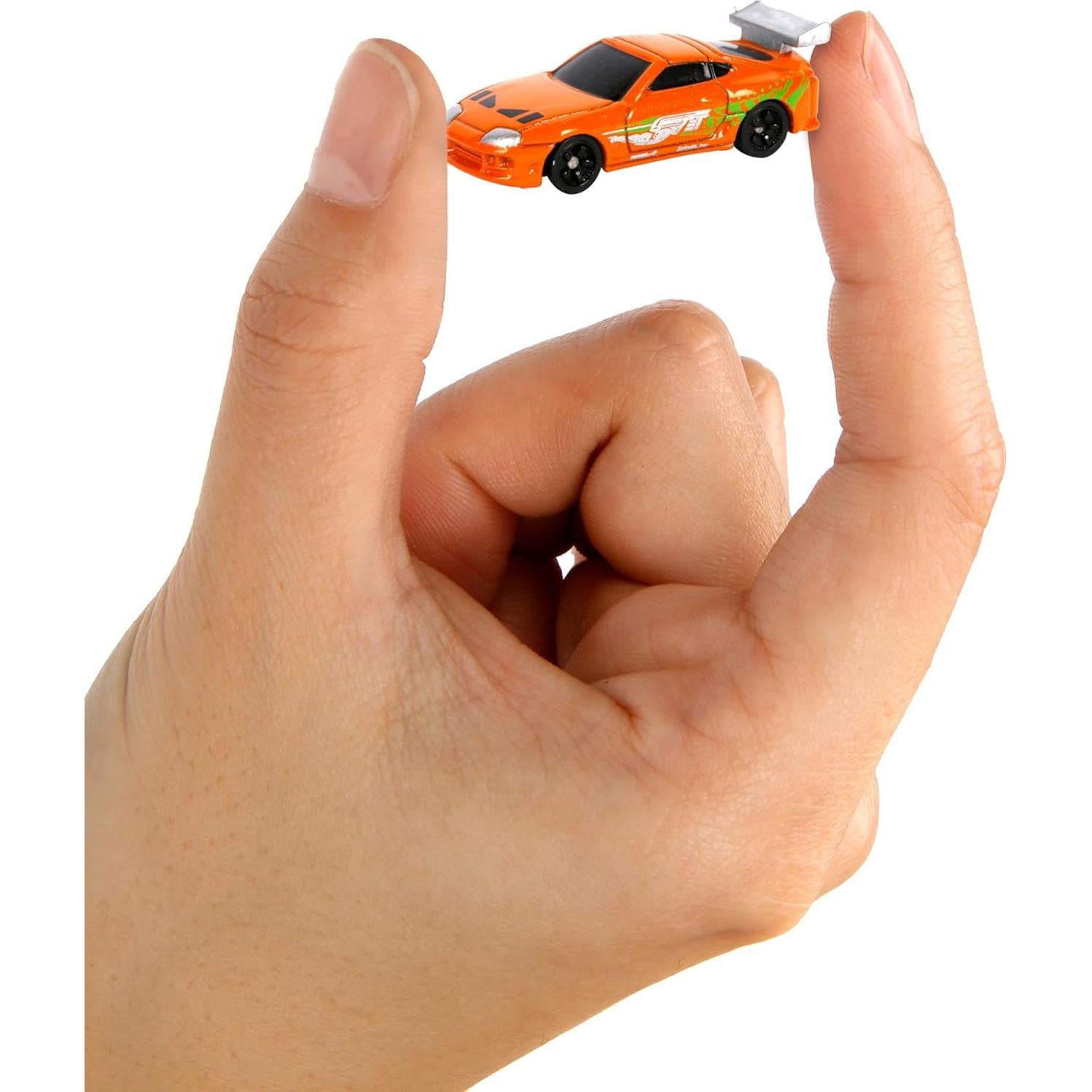 Diorama Rápido y Furioso Jada Toys con 2 Coches de Metal