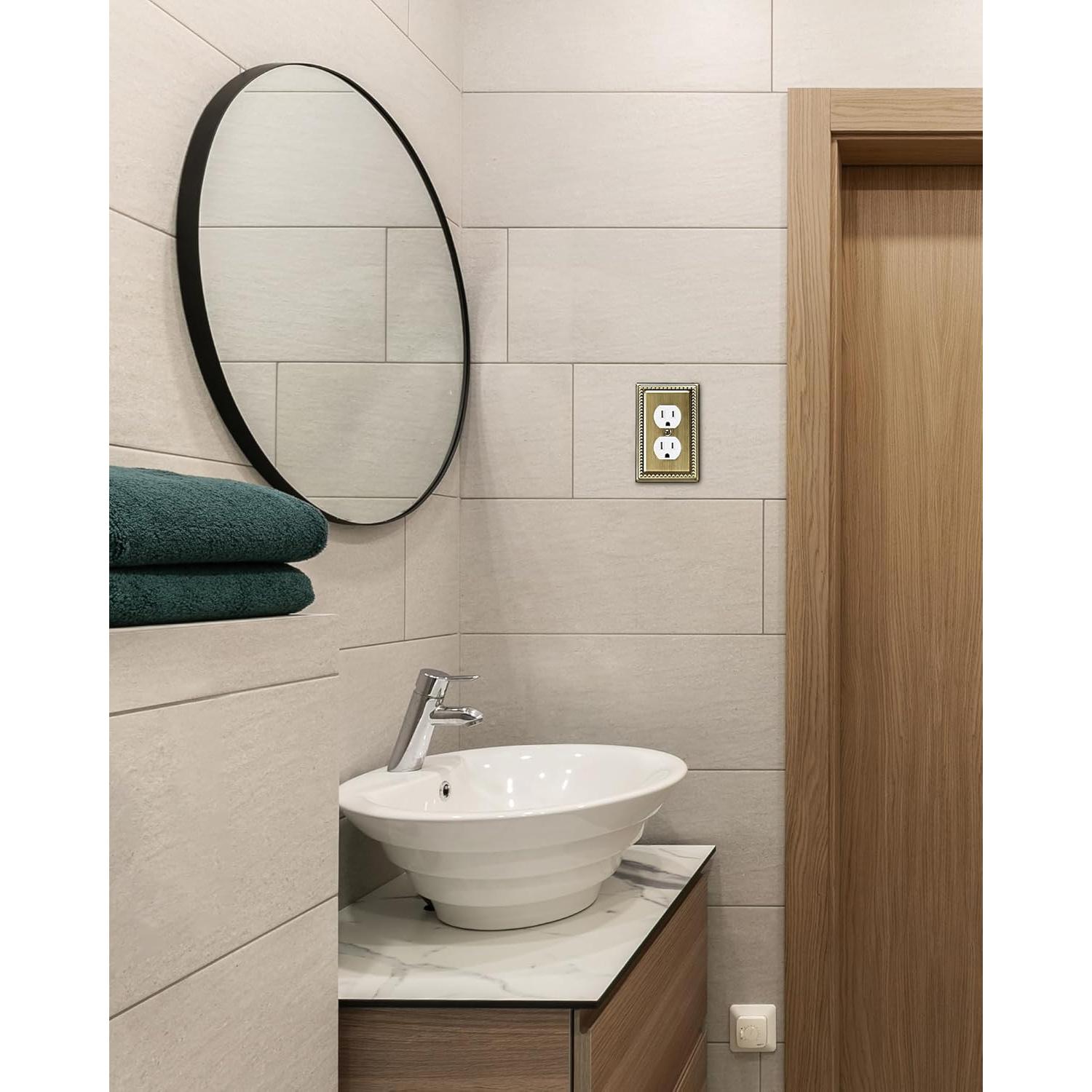 Cubiertas de Enchufe DEWENWILS 4 Pack Latón Antiguo 12.5x8 cm