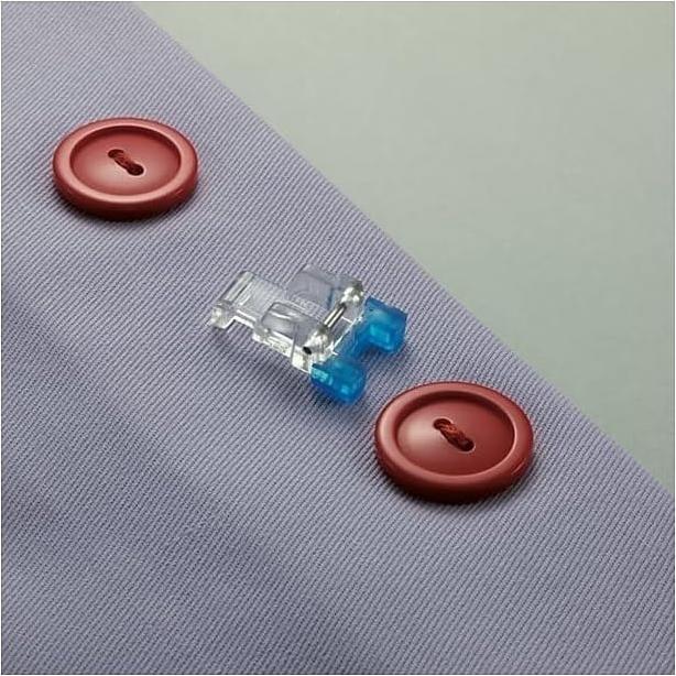 SM1704 17-Stitch Free Arm Sewing Machine