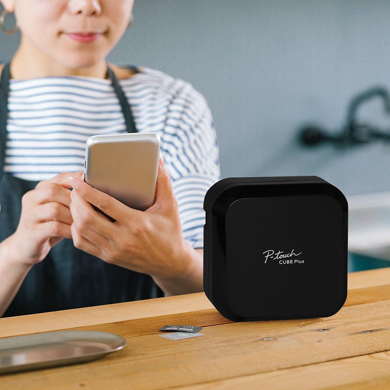 Brother P-touch CUBE Plus PT-P710BT Fabricante de Etiquetas Bluetooth