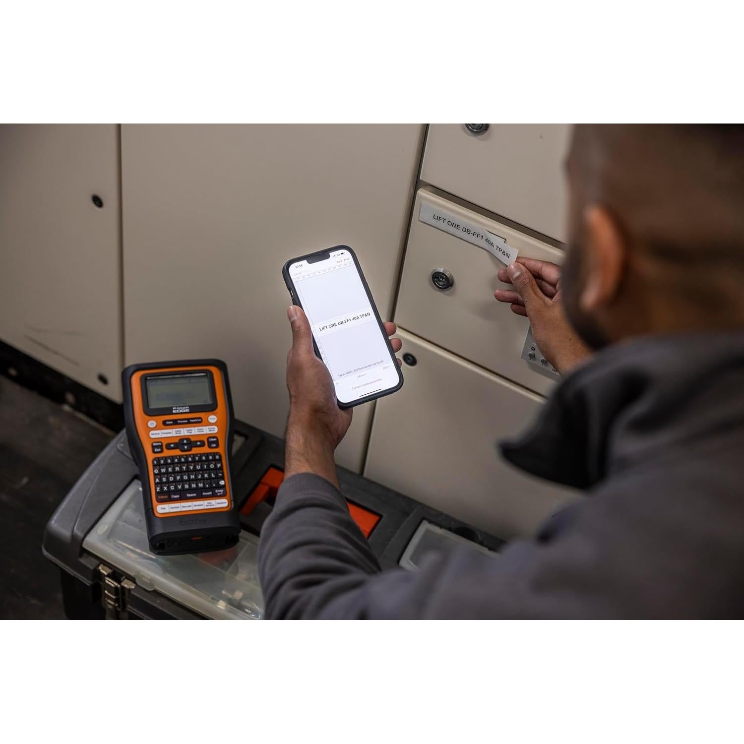 Impresora de Etiquetas Brother PT-E560BT Portátil Bluetooth 24mm