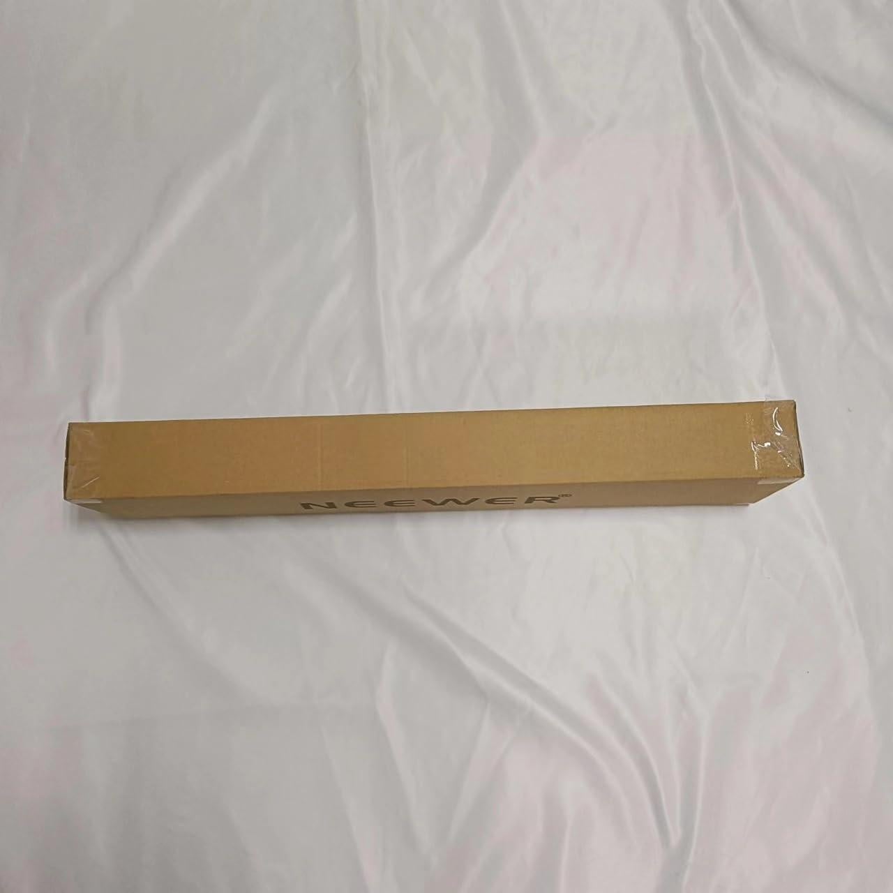 NEEWER Photography Light Stand, 7 Feet / 210cm Aluminum Alloy Photo Studio Tripod Stands for Video, Portrait and Photography Lighting, Reflectors, Soft Boxes, Umbrellas, Backgrounds (2 Pieces)