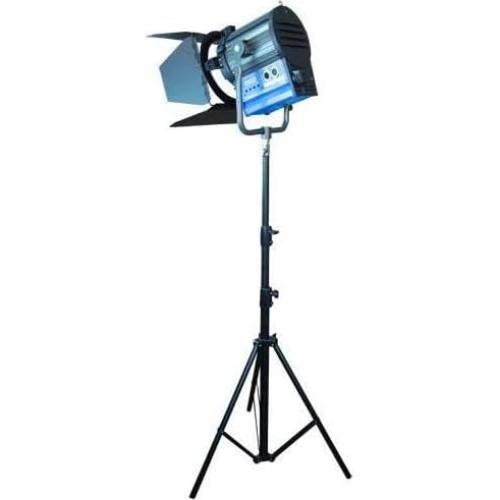 Dracast Fresnel Studio Series LED2000 Bi-Color Light | 15-60 Degree Adjustable Beam Angle | 3000K - 6500K Bicolor Adj CCT | 0% - 100% Dimmer | CRI: > 90