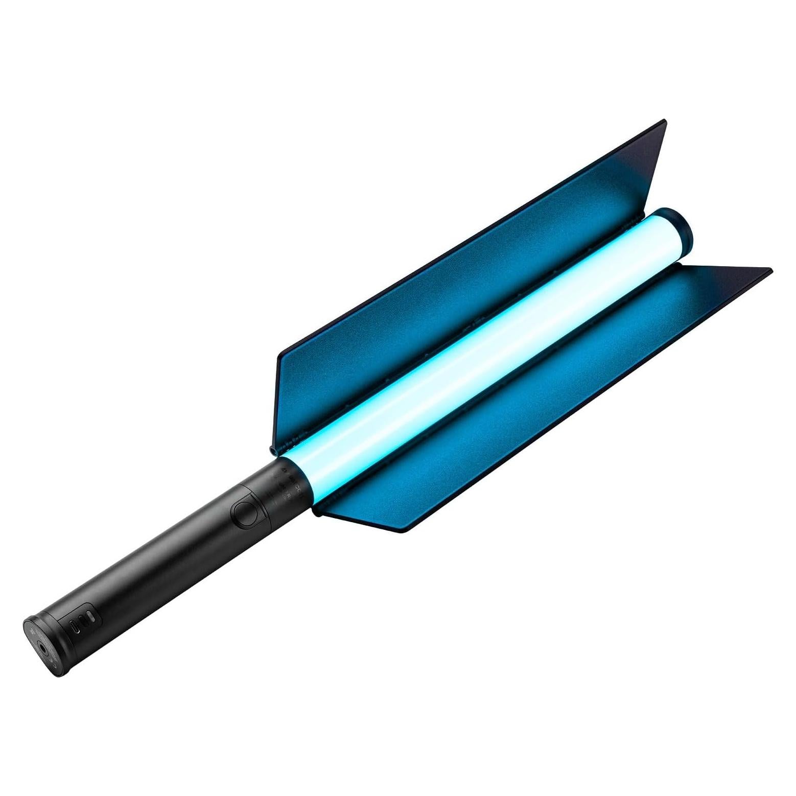 Westcott Ice Light 3 RGBWW LED Kit con Barndoors y Batería