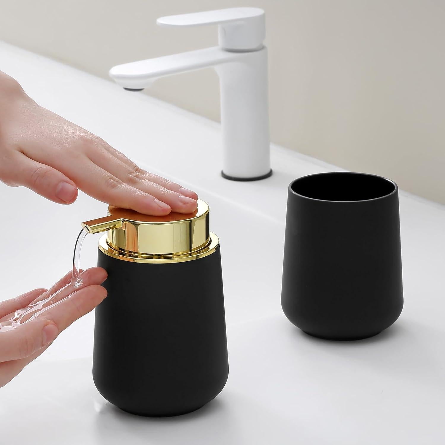 Juego de Accesorios de Baño YAUKPH Negro y Dorado 2 Piezas