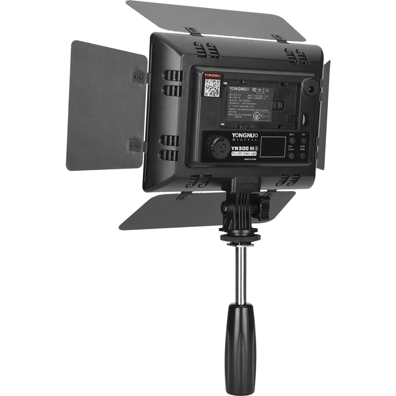 Luz de Video LED YONGNUO YN300 III Bi Color 3200K-5600K