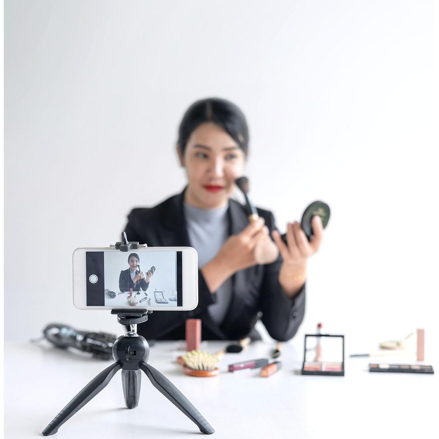 Julius Studio 10 x 20 ft. (W x H) White, Black, Green Backdrop Background Screen Bundle, High Density Premium A+ Grade>200GSM Synthetic Fabric Professional, Wrinkle Resistant, True Chromakey, JSAG845