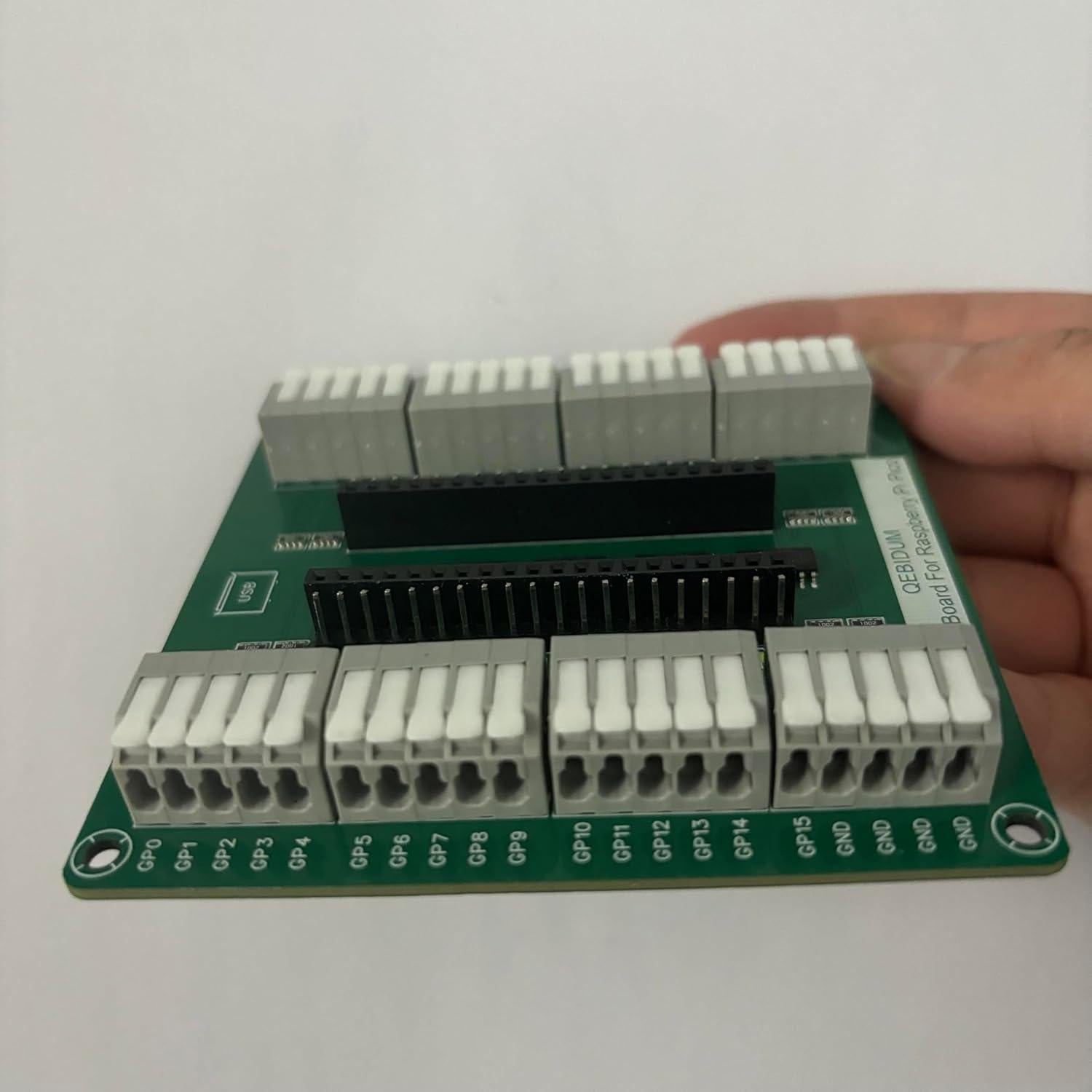 Placa de expansión QEBIDUM para Raspberry Pi Pico con LED