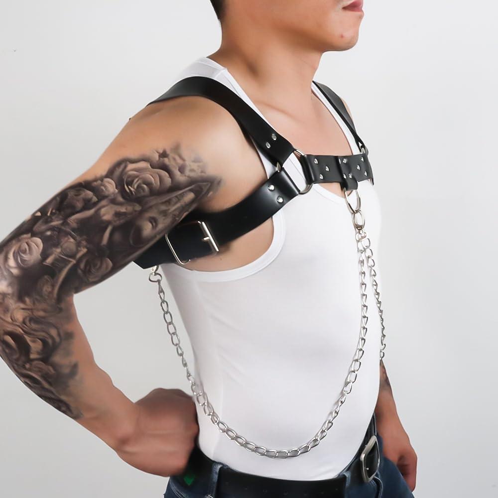 Arnés de pecho de cuero PU negro con cadenas ajustable