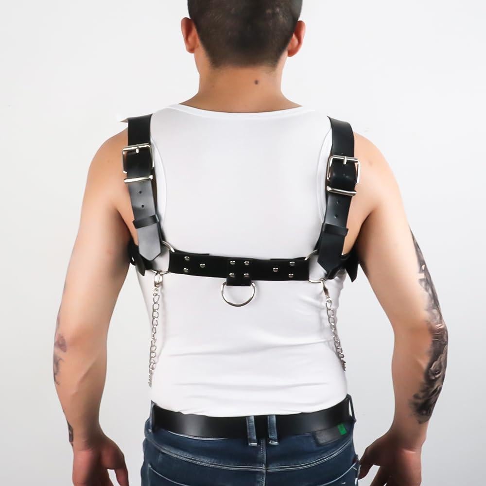 Arnés de pecho de cuero PU negro con cadenas ajustable