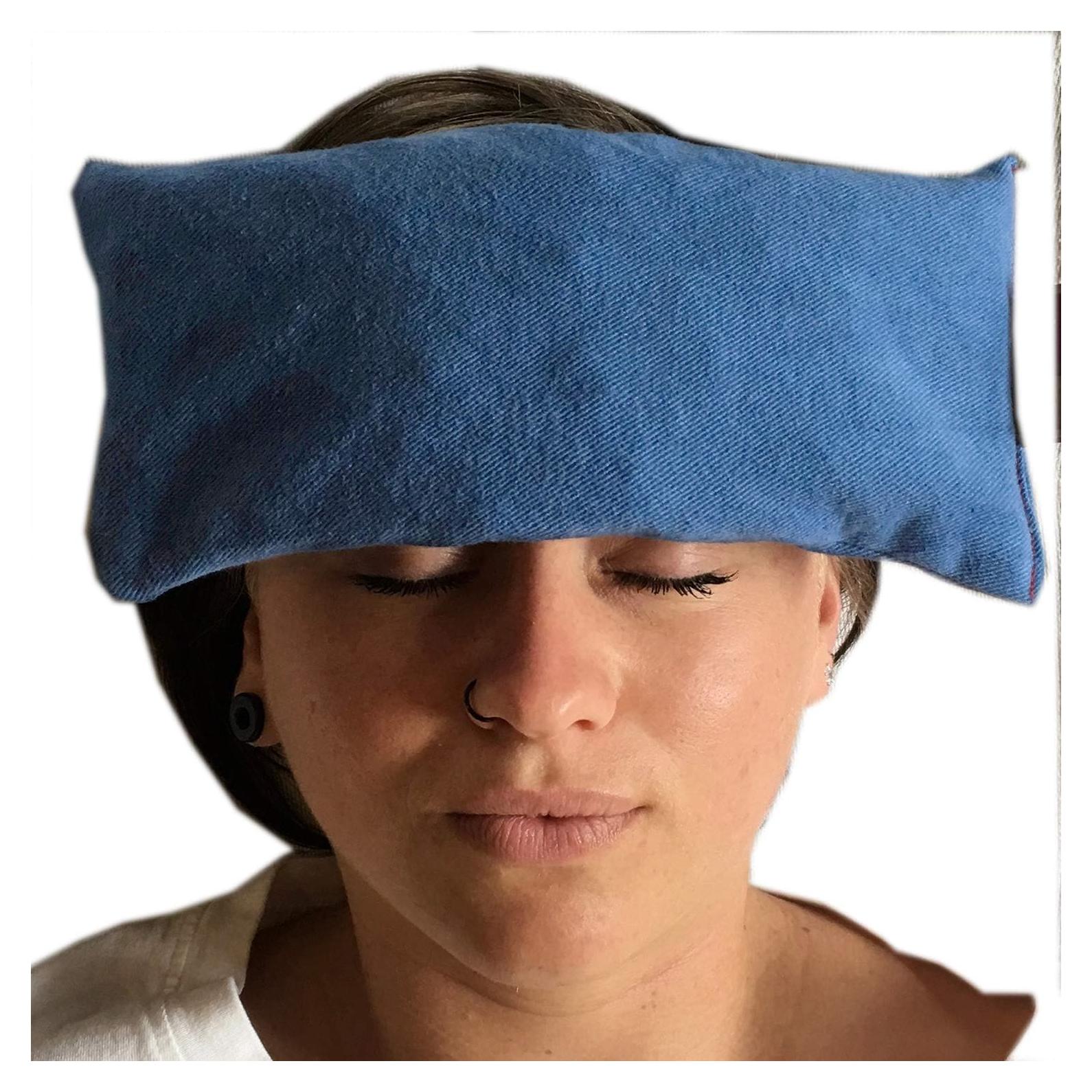 Almohadilla térmica para ojos Hot Cherry - Mezclilla azul, 25.3x10.2cm