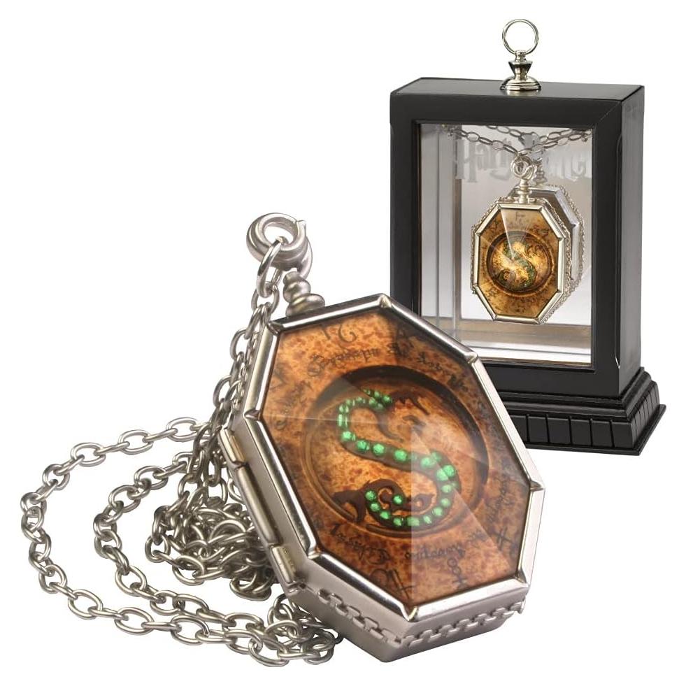 Medallón Horrocrux Slytherin La Colección Noble 13.7x9.5cm
