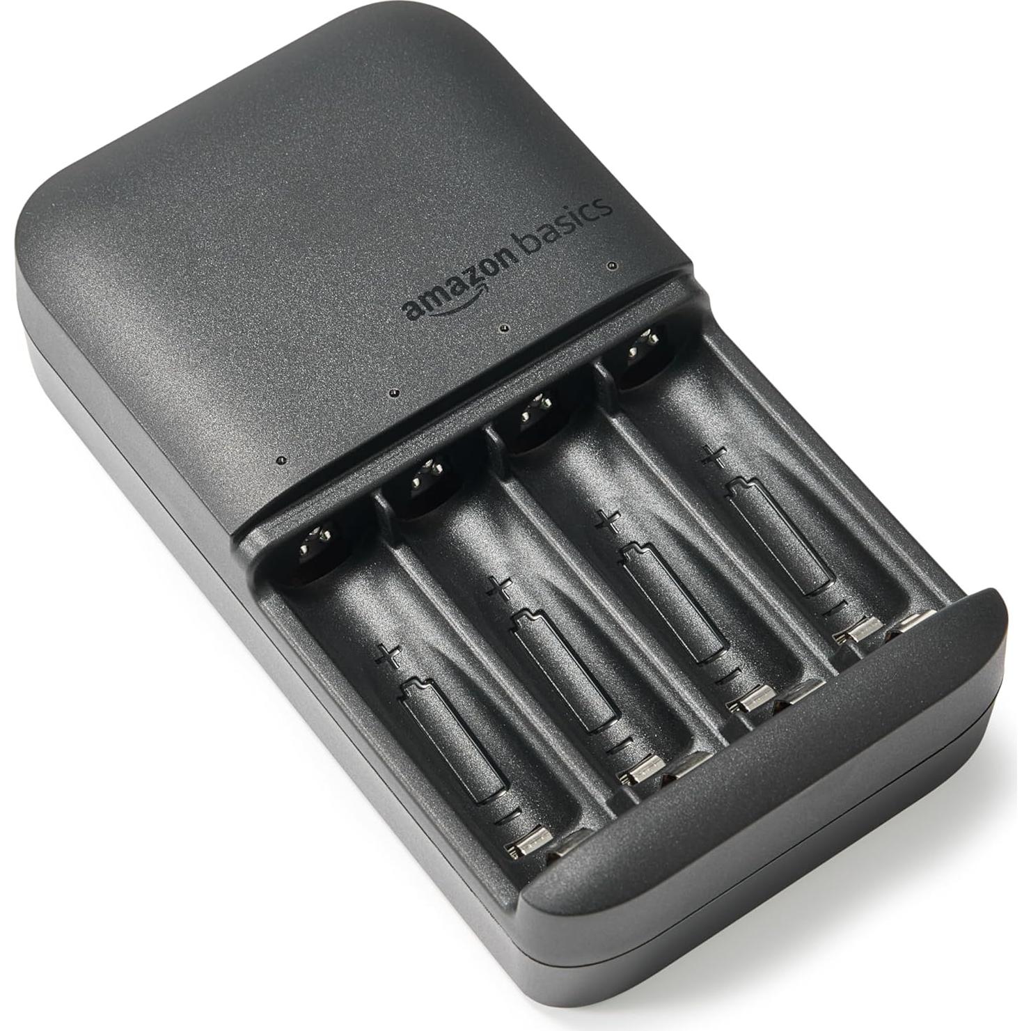Baterías Recargables Amazon Basics 4 AA y 4 AAA con Cargador