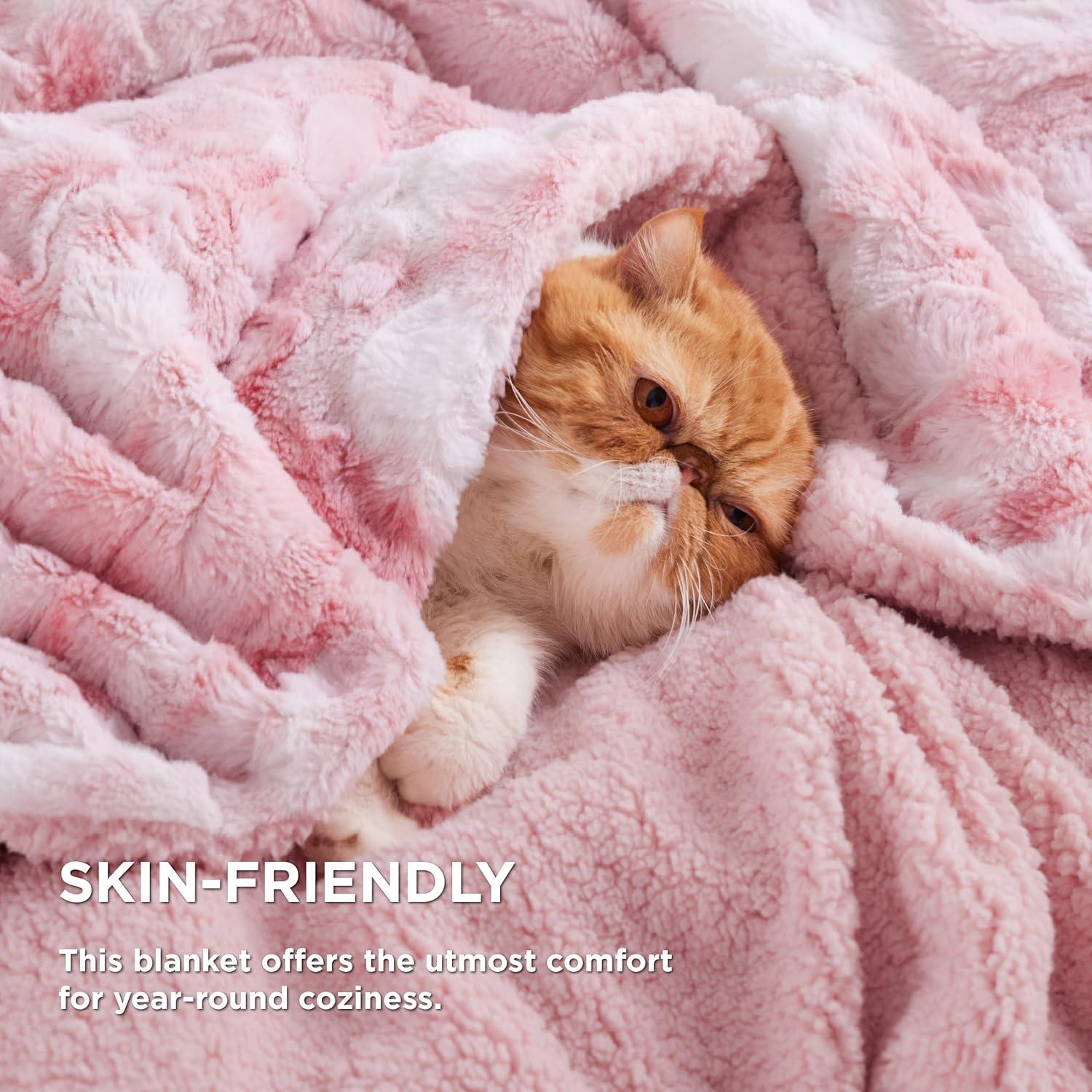 Manta de lanzamiento Bedsure Sherpa Rosa 127x152 cm Suave y Cálida