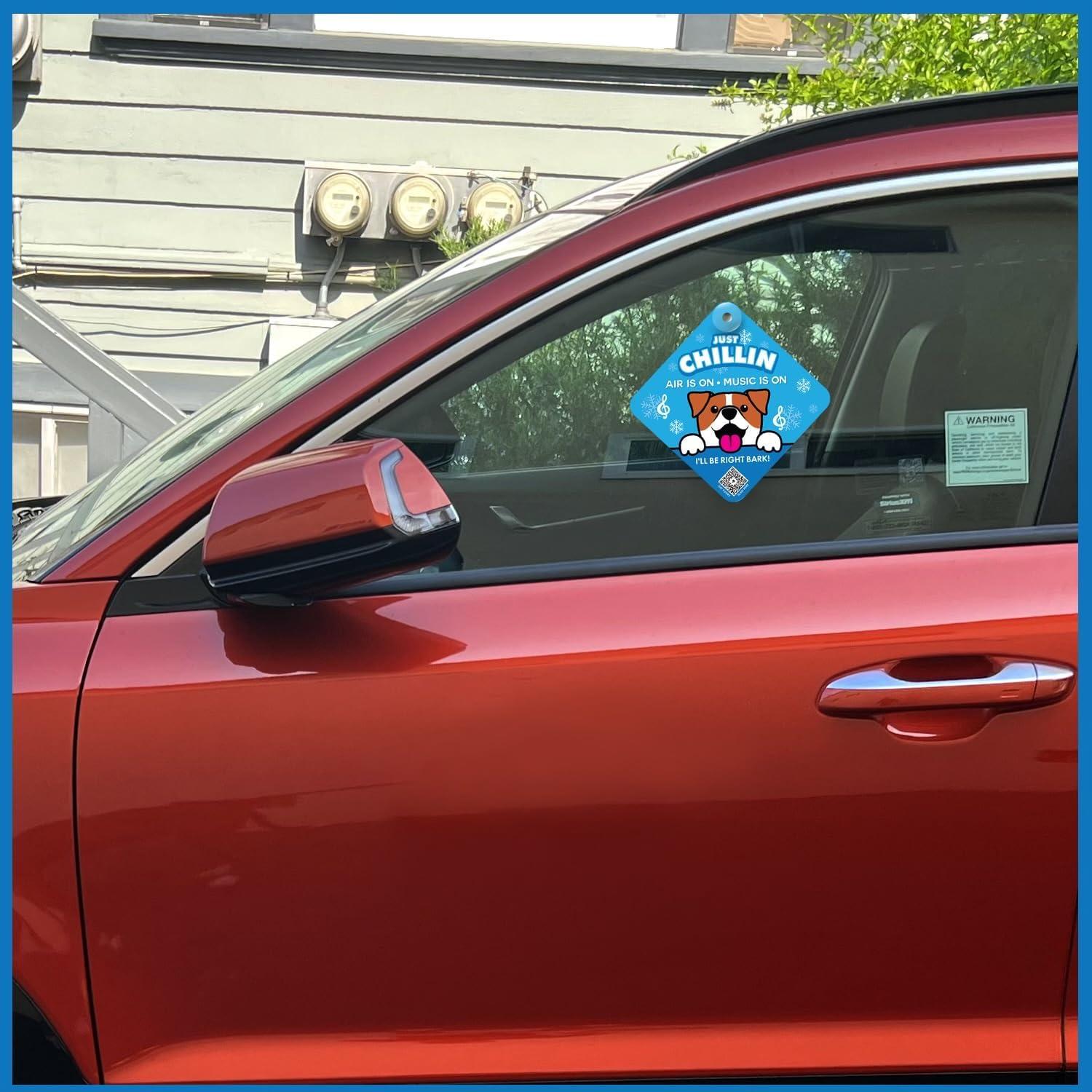 Señal de Auto 'Solo Relajando' para Dueños de Perros - Vinilo