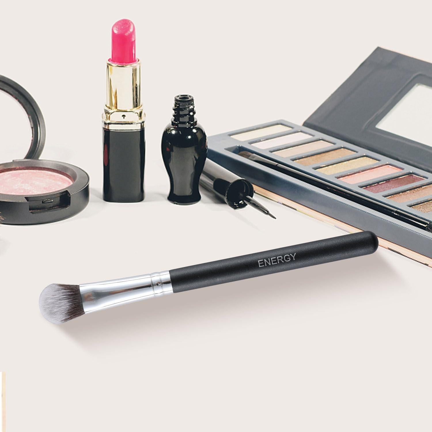 Brocha de Corrector Iluminador ENERGY 273 - Cerdas Suaves