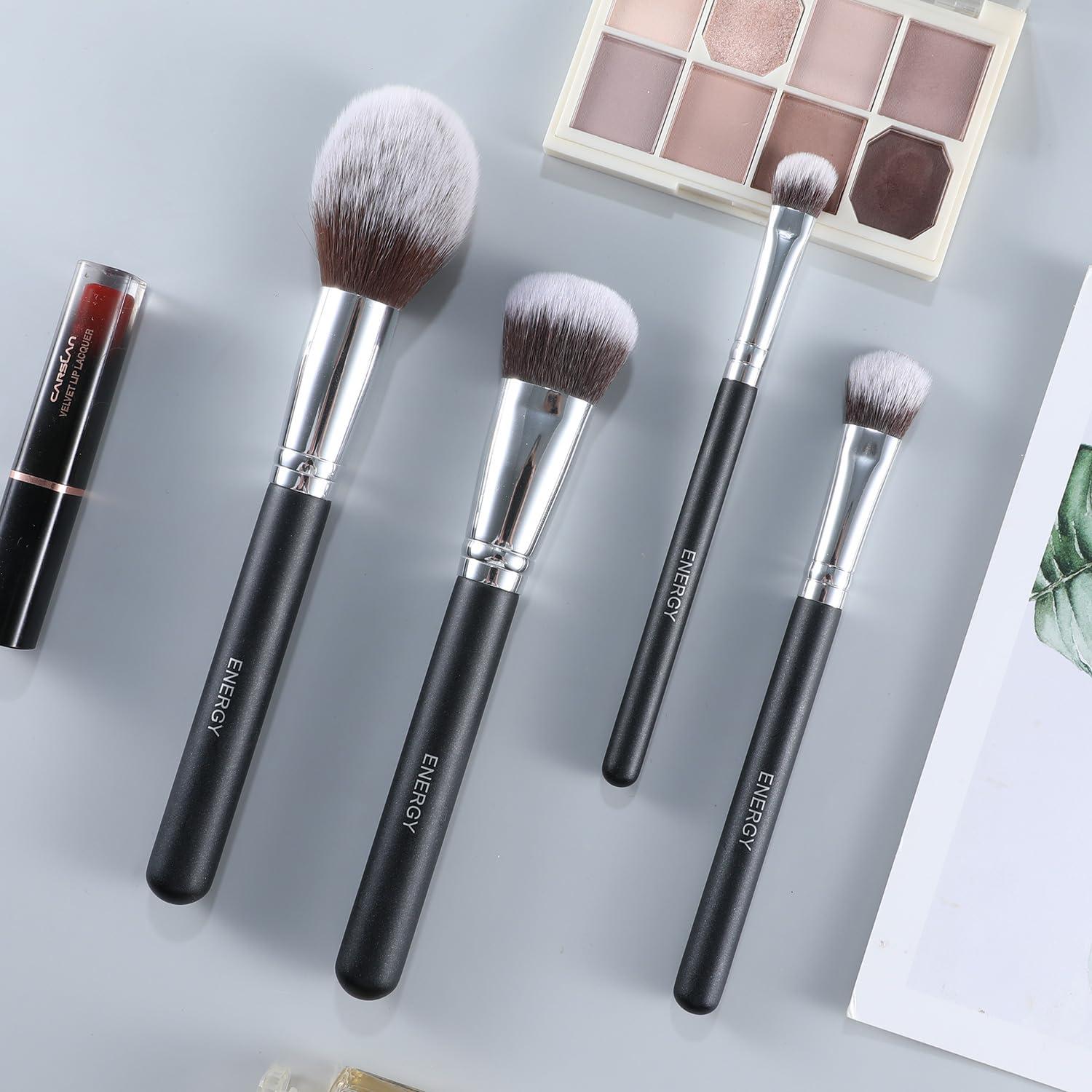 Brocha de Corrector Iluminador ENERGY 273 - Cerdas Suaves