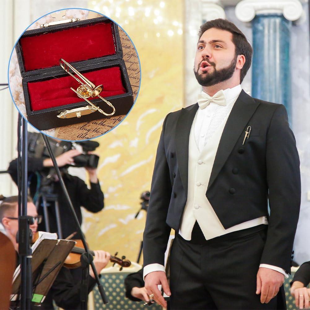 Pin de solapa musical Joyzan saxofón dorado 3.5x1.3 cm