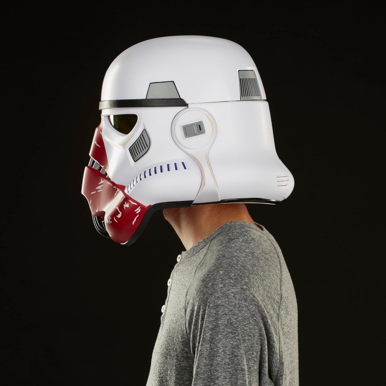 Casco Electrónico Premium Stormtrooper Incinerador Hasbro