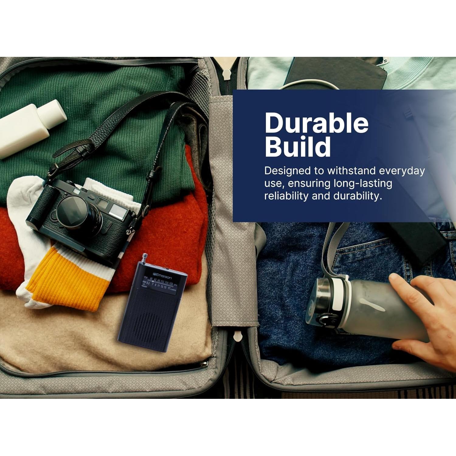 Radio Portátil AM/FM Emerson ER-7000 con Altavoz Integrado