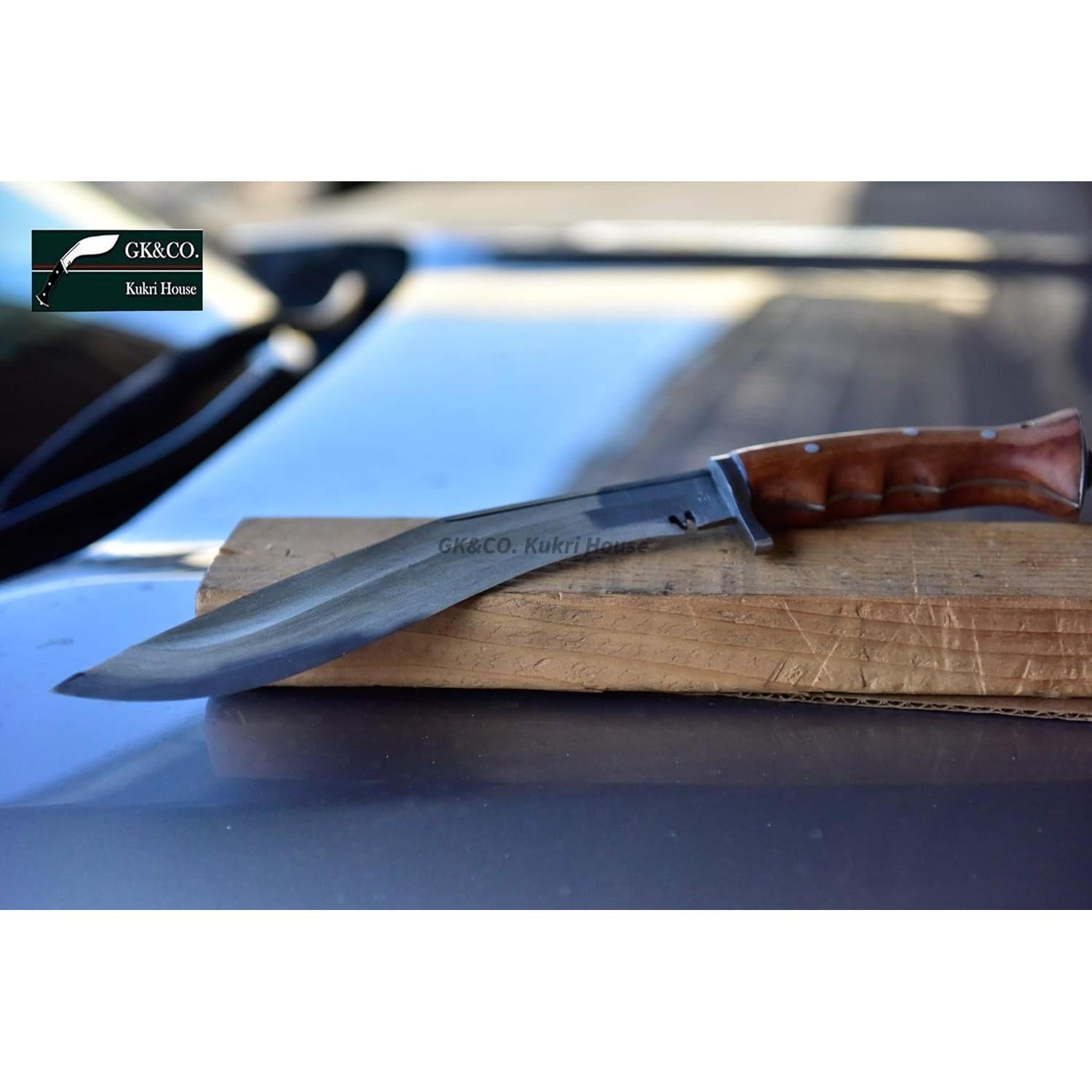 Cuchillo Kukri GK&CO. 10" Acero Carbono Nepalí con Funda