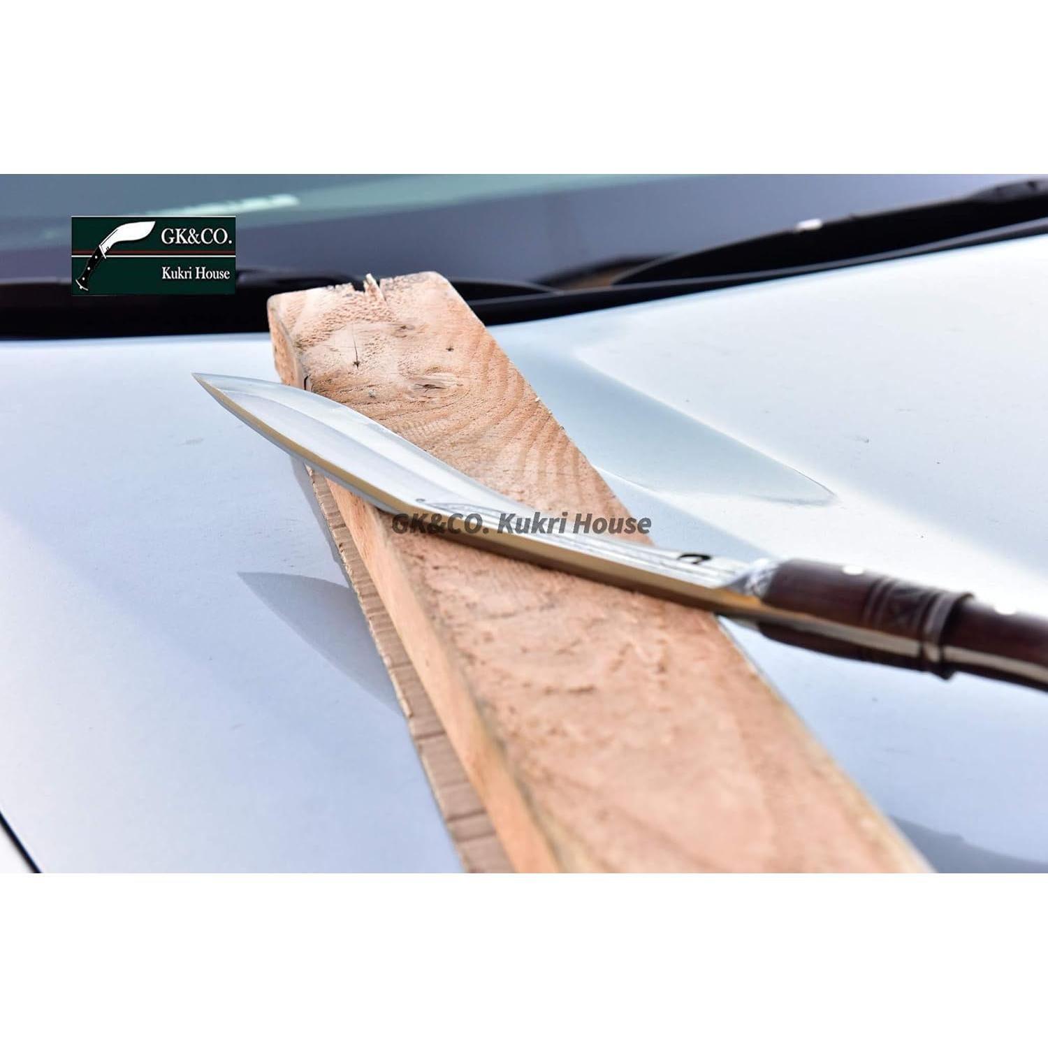 Cuchillo Kukri GK&CO. 33 cm Mango Madera Rosa Hecho a Mano