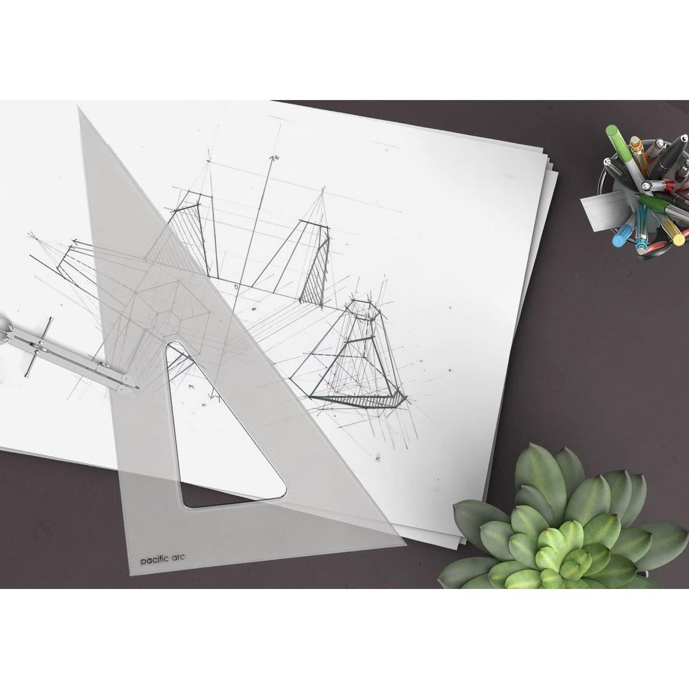 Triángulo Escolar Pacific Arc 10cm Humo 30/60 Poliestireno