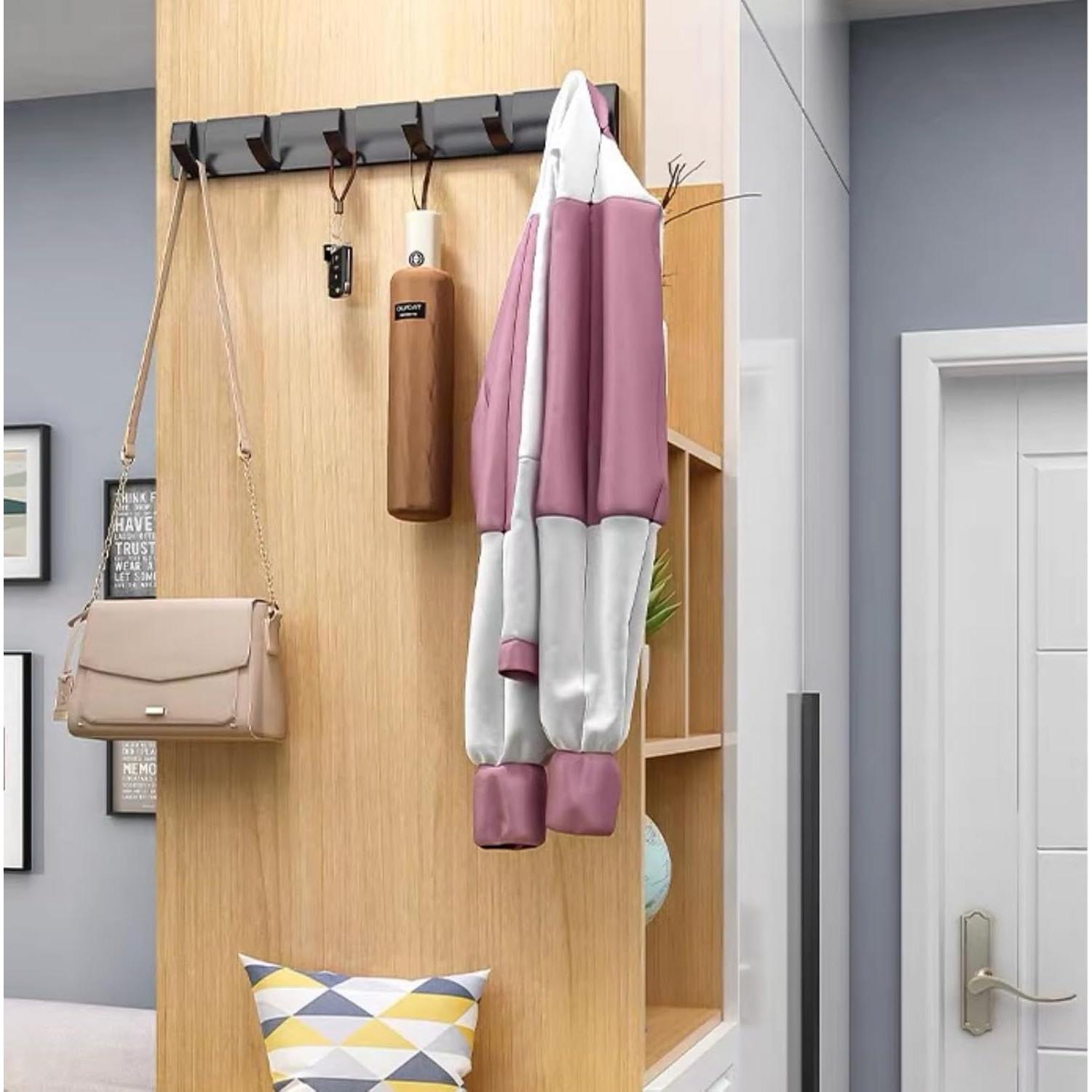 Perchero Plegable Cehold de Aluminio con 5 Ganchos Negro