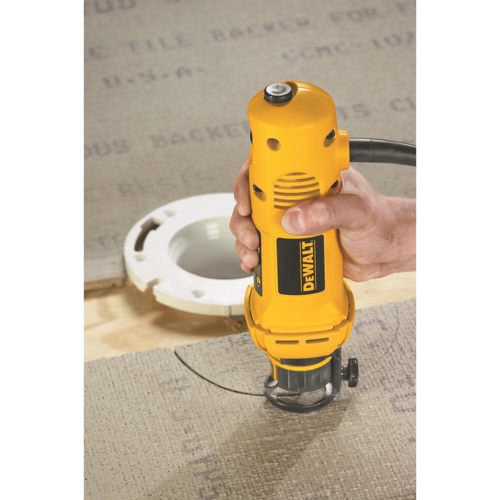 Sierra Rotativa DEWALT DW660 5A 30000rpm con mordazas 3.2mm
