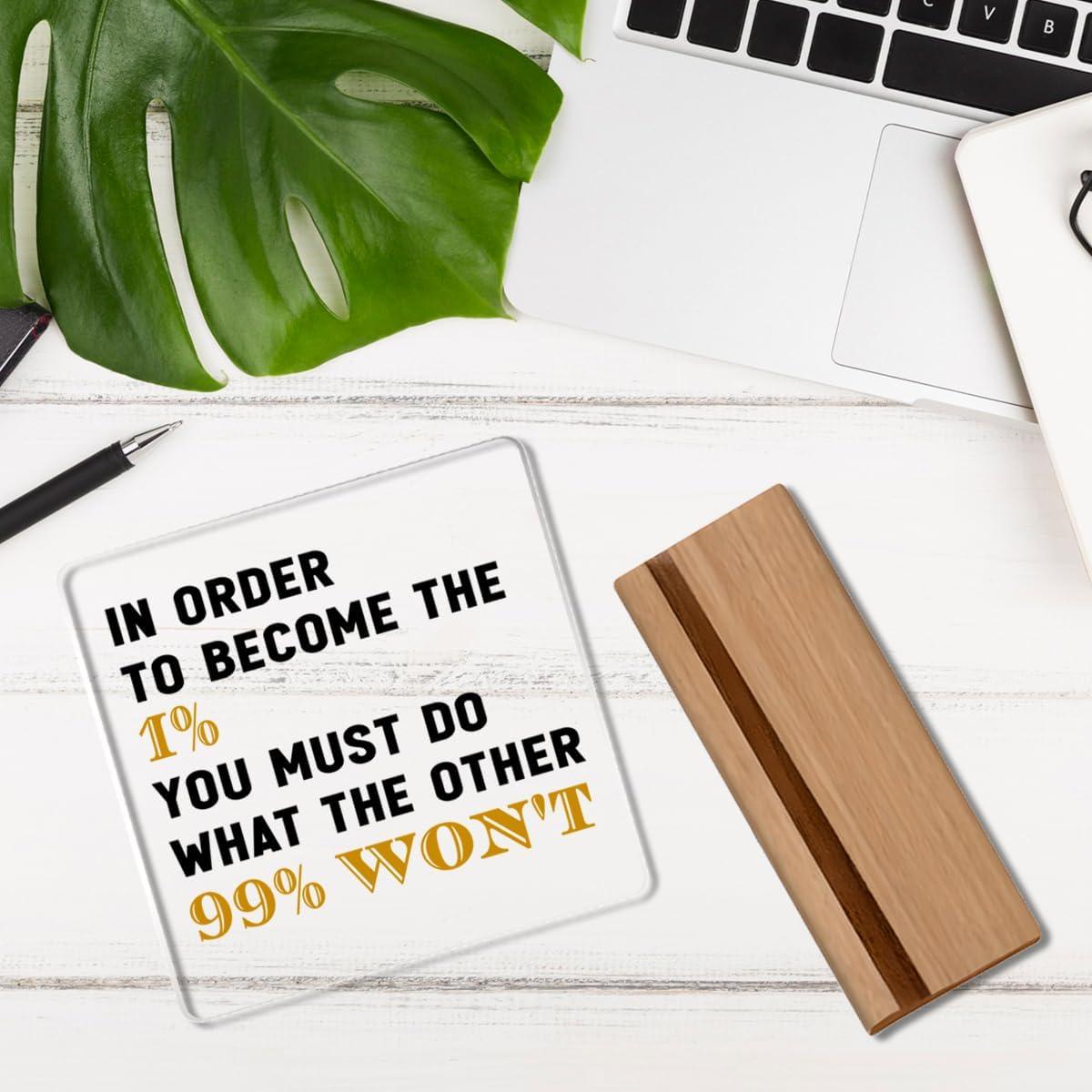 Letrero Acrílico Inspirador HTBIG 10.16x10.16 cm con Base de Madera