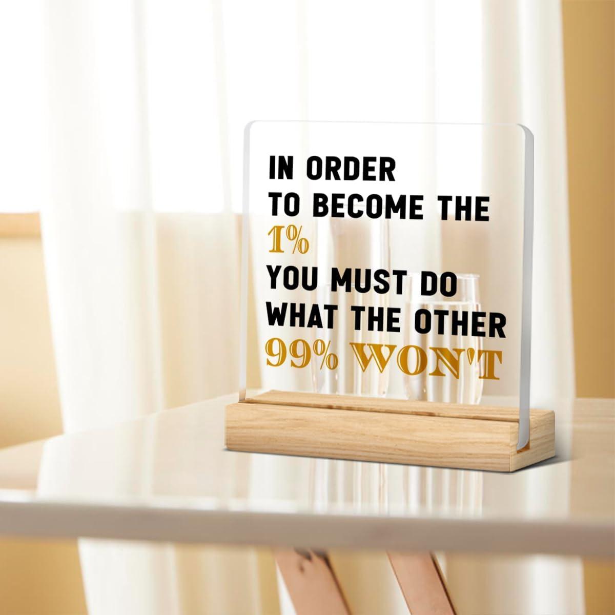 Letrero Acrílico Inspirador HTBIG 10.16x10.16 cm con Base de Madera