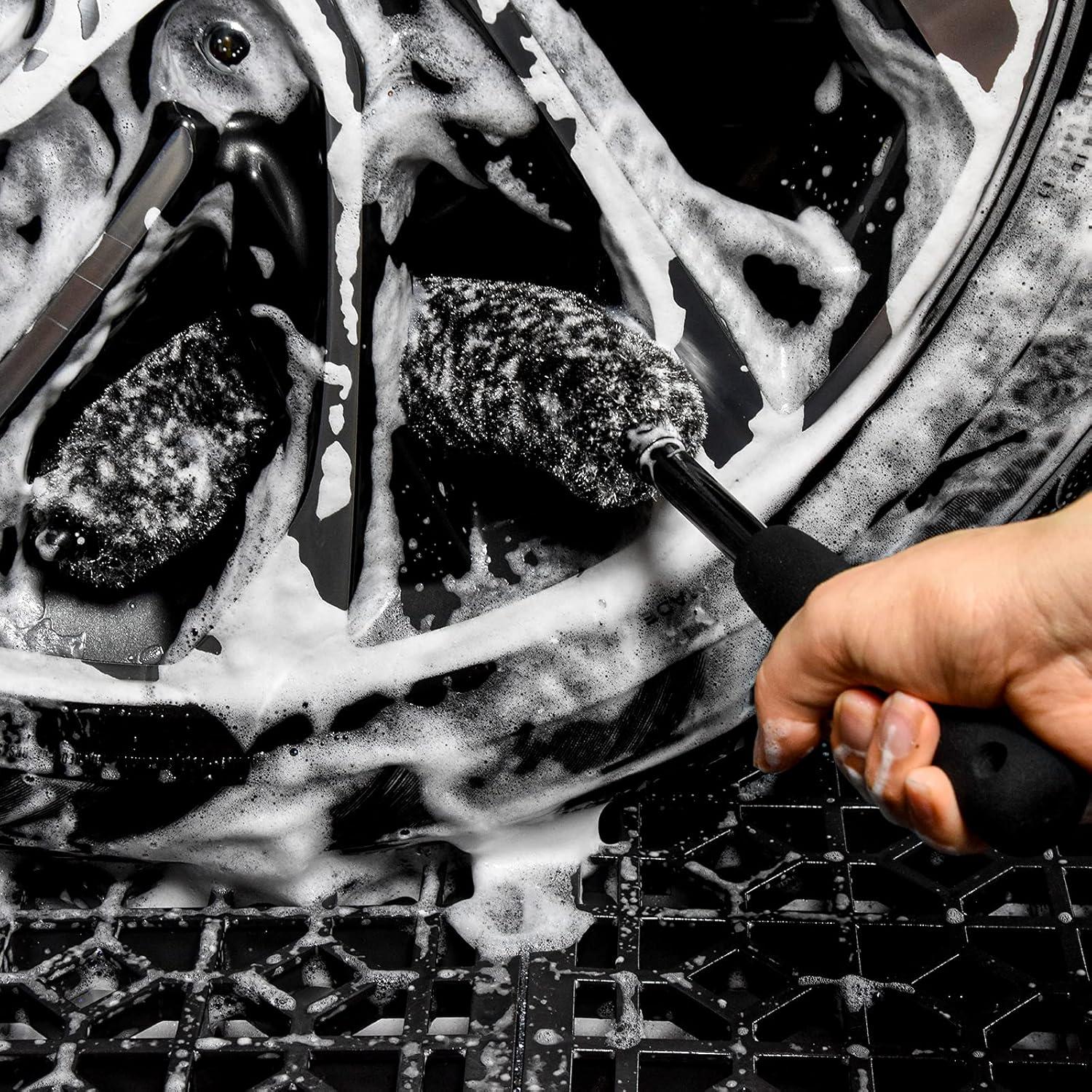 Cepillo Limpiador de Llantas bzczh - 3 Tamaños, Sin Metal