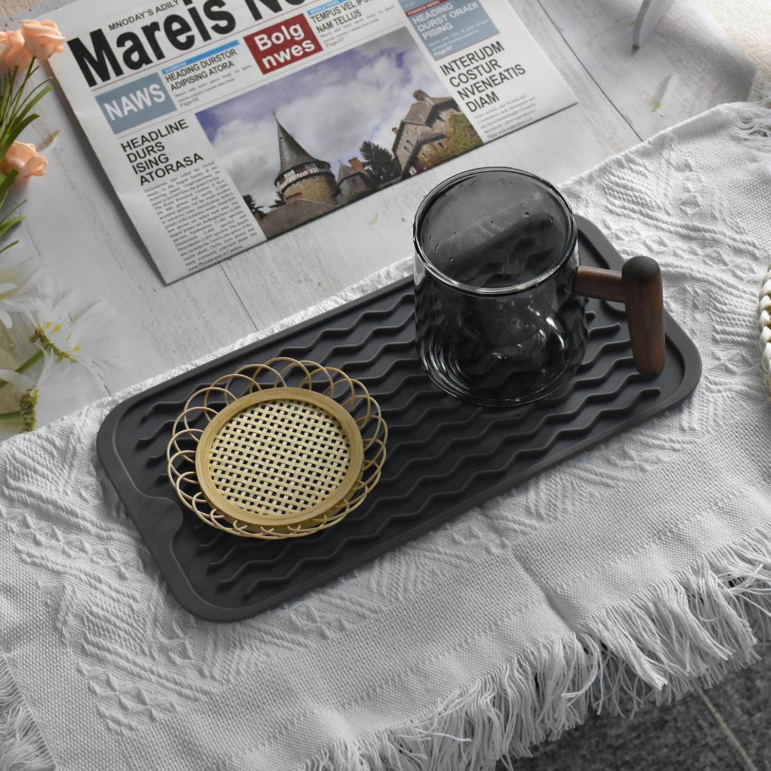 Alfombrilla de Secado de Platos Silicona Ecológica 30.48x15.24 cm Beige