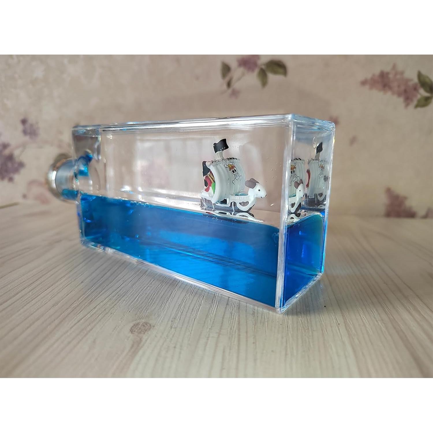 Barco Pirata Going Merry en Botella Decorativa 14.6x5.4 cm