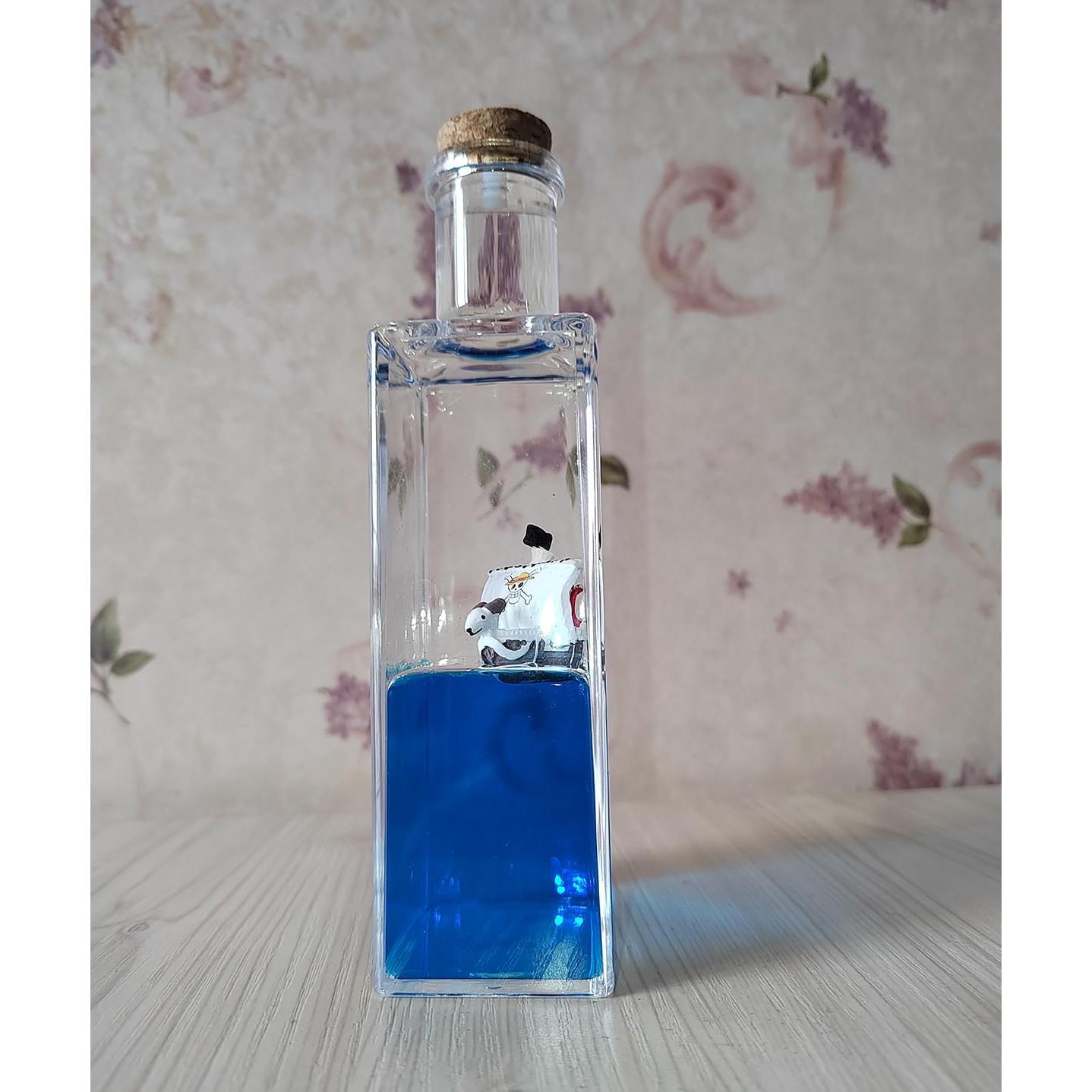 Barco Pirata Going Merry en Botella Decorativa 14.6x5.4 cm