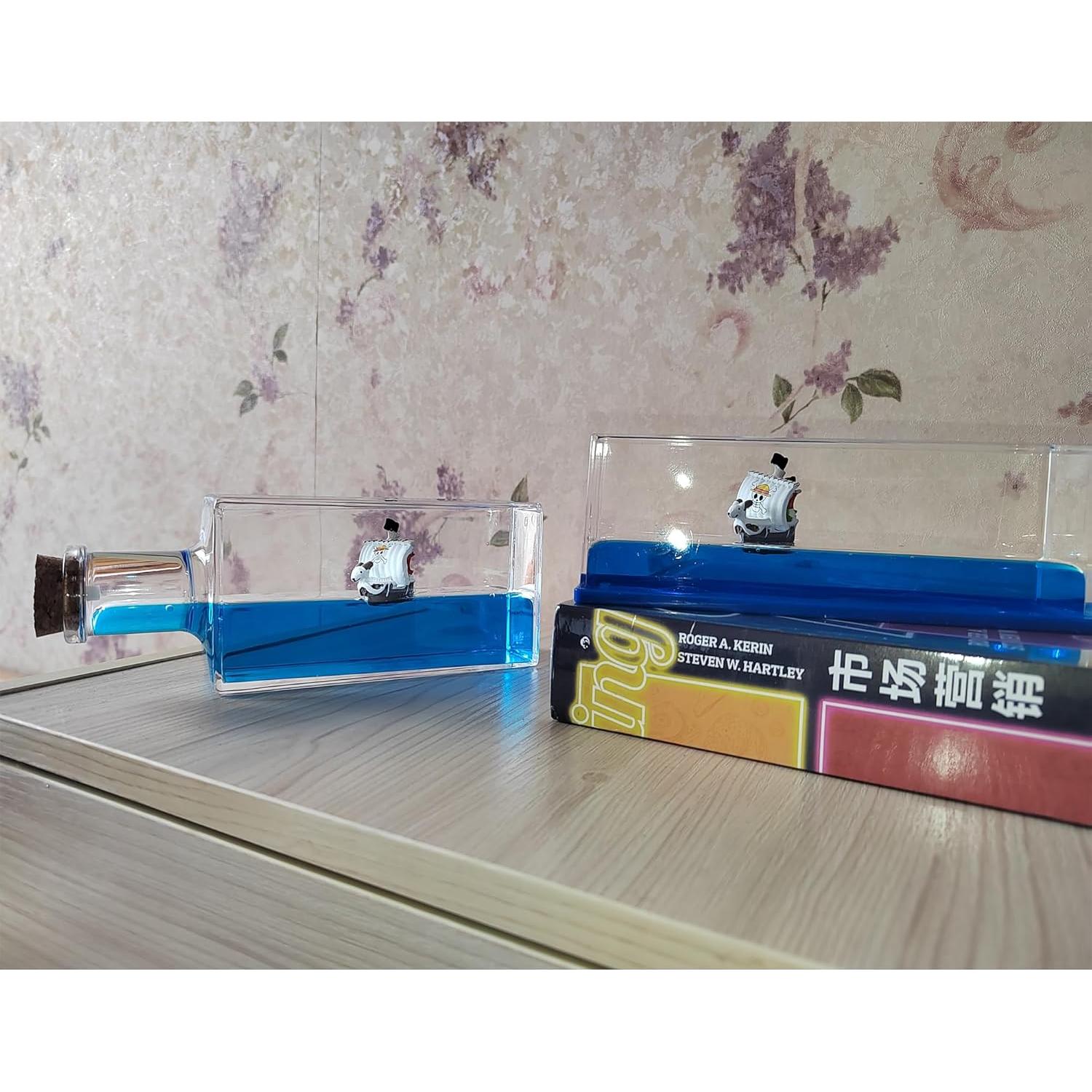 Barco Pirata Going Merry en Botella Decorativa 14.6x5.4 cm