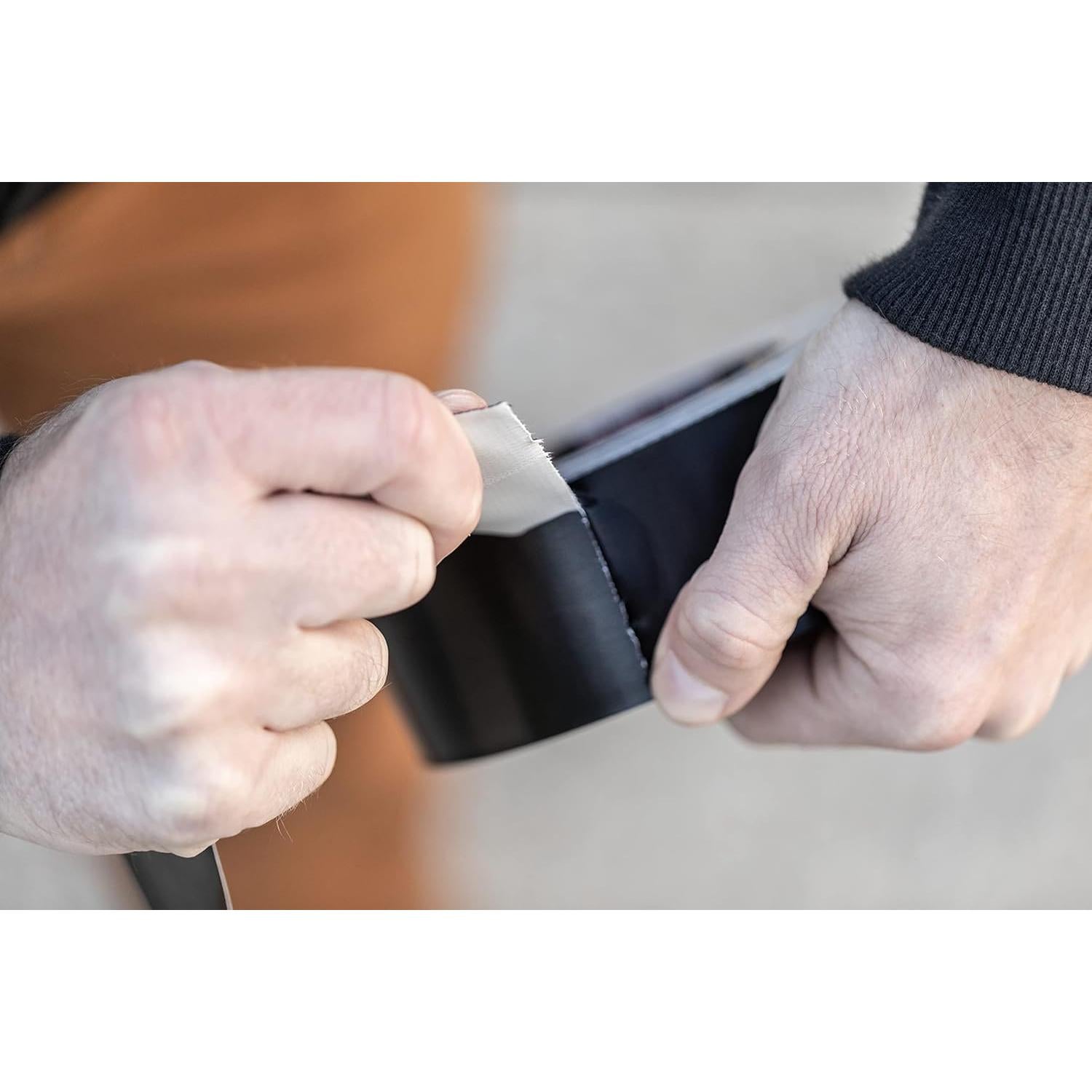 Cinta T-Rex Ducto Pesada 4.8 cm x 27.4 m Resistente UV Negra