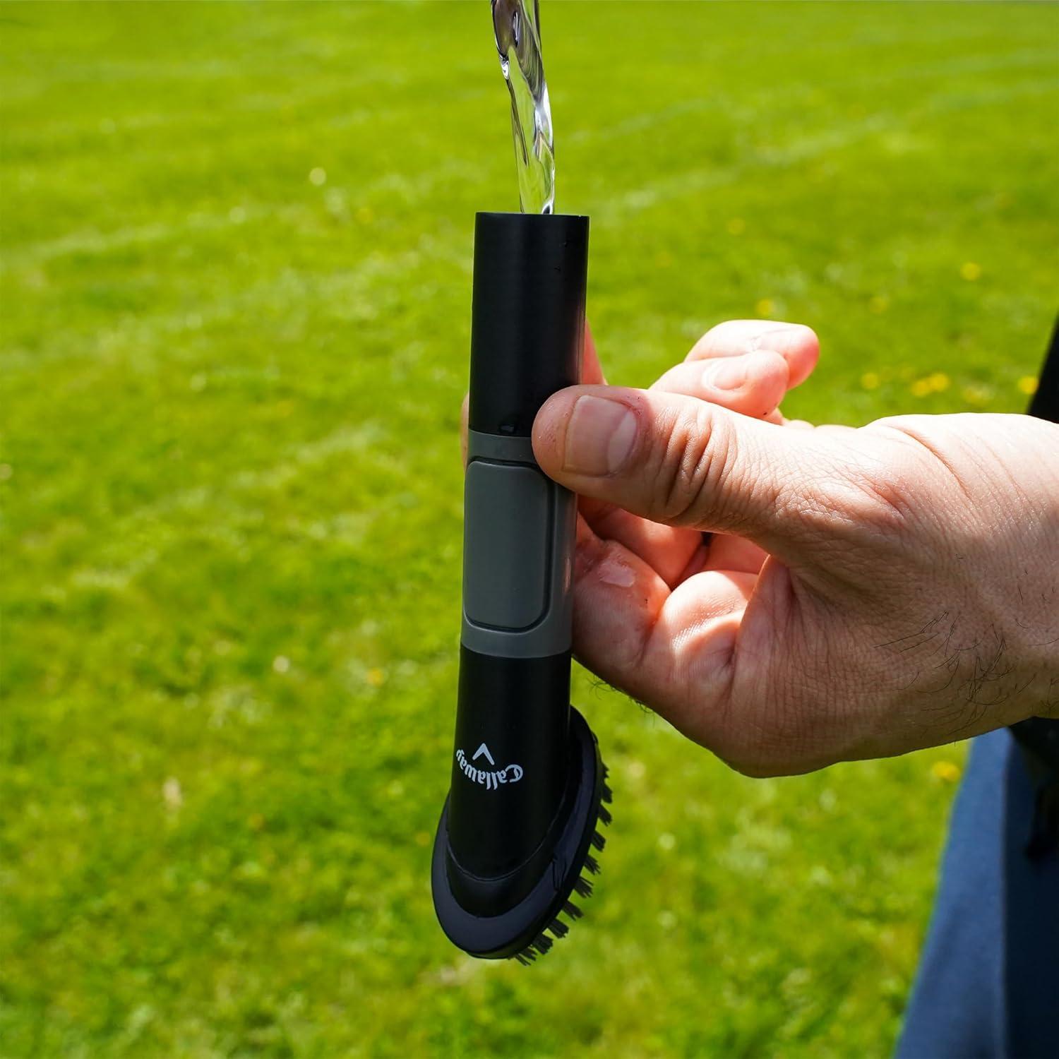 Cepillo de Golf Callaway H2GO con Agua y Cerdas de Nylon