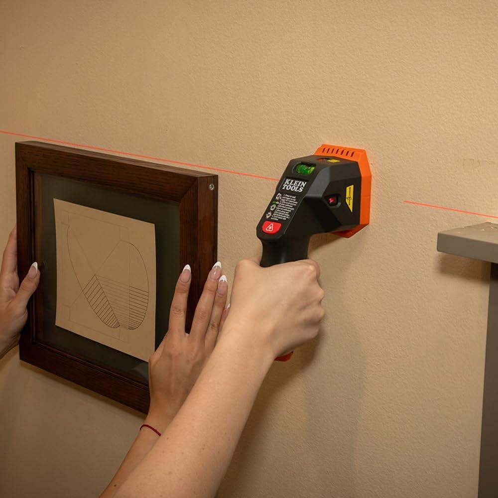 Buscador de Estudio Electrónico Klein Tools ESF150LL con Lásers